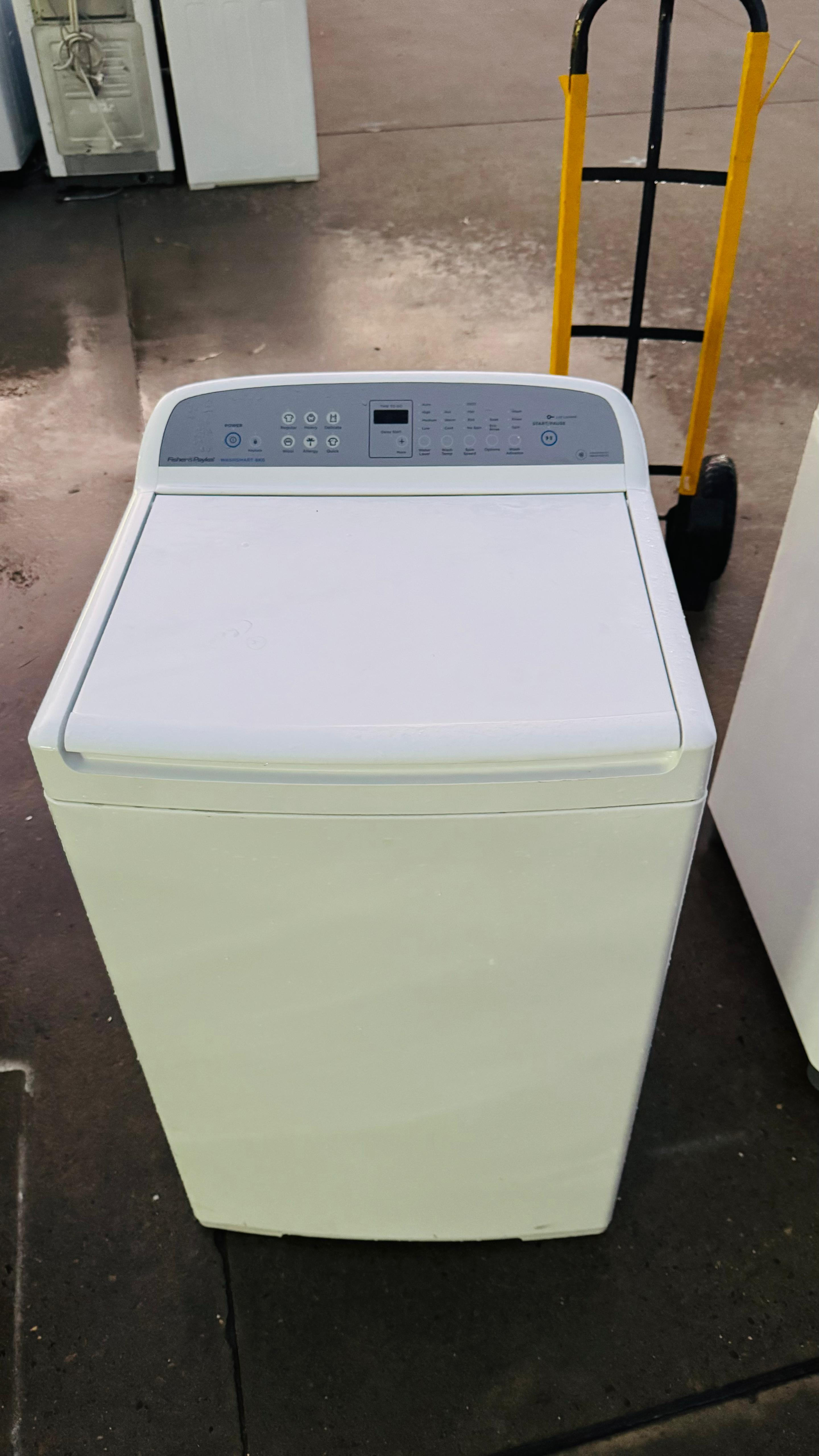 FISHER AND PAYKEL 8KGS TOP LOADER WASHING MACHINE