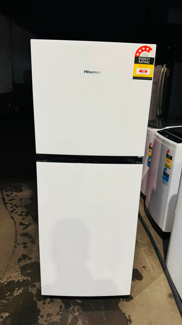 HISENSE 205 LITRES FRIDGE FREEZER