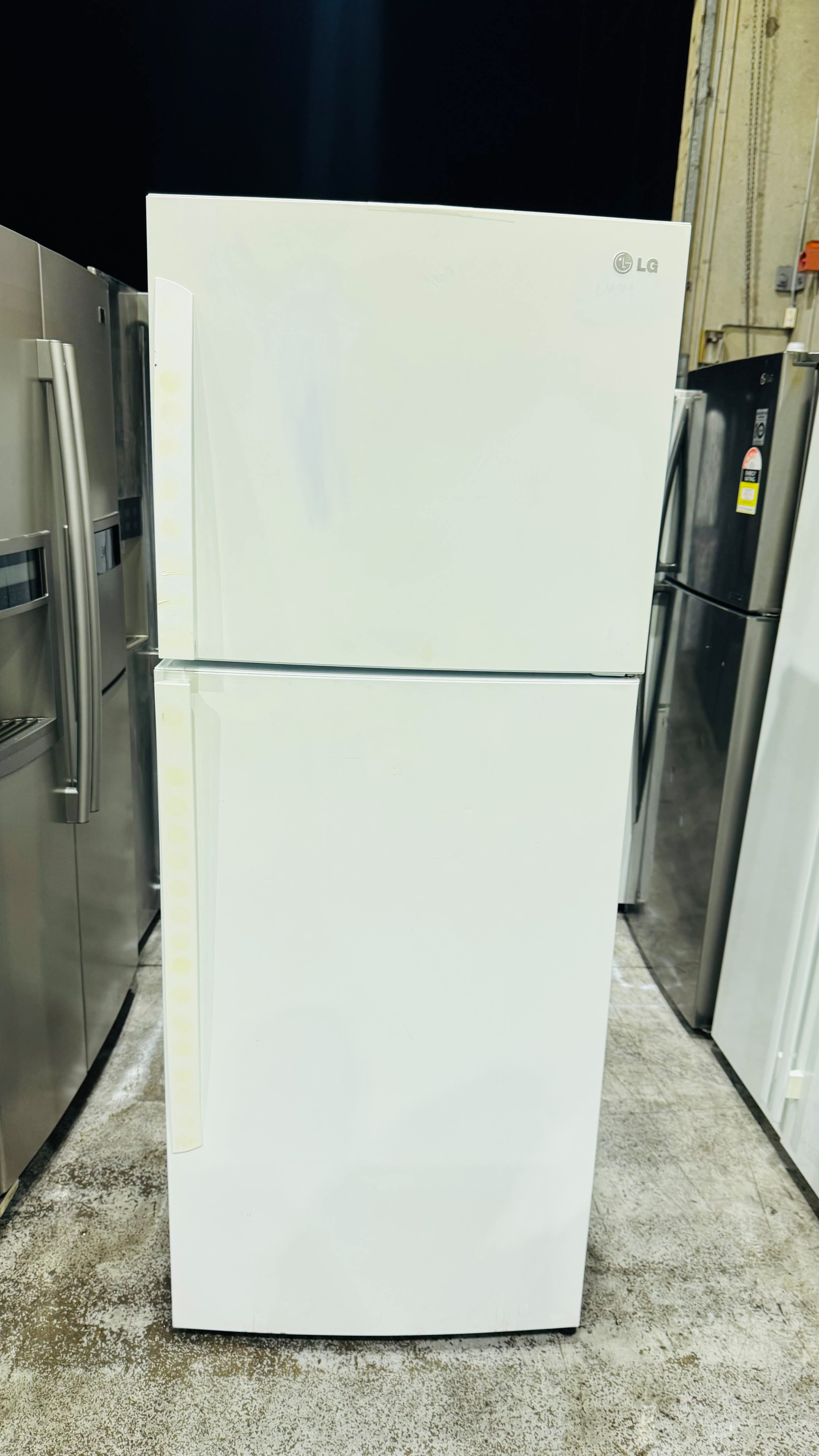 LG 407 LITRES FRIDGE FREEZER