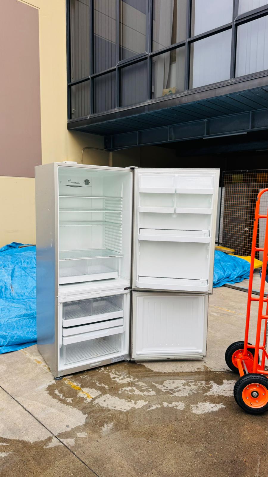 FISHER AND PAYKEL 442 LITRES FRIDGE FREEZER