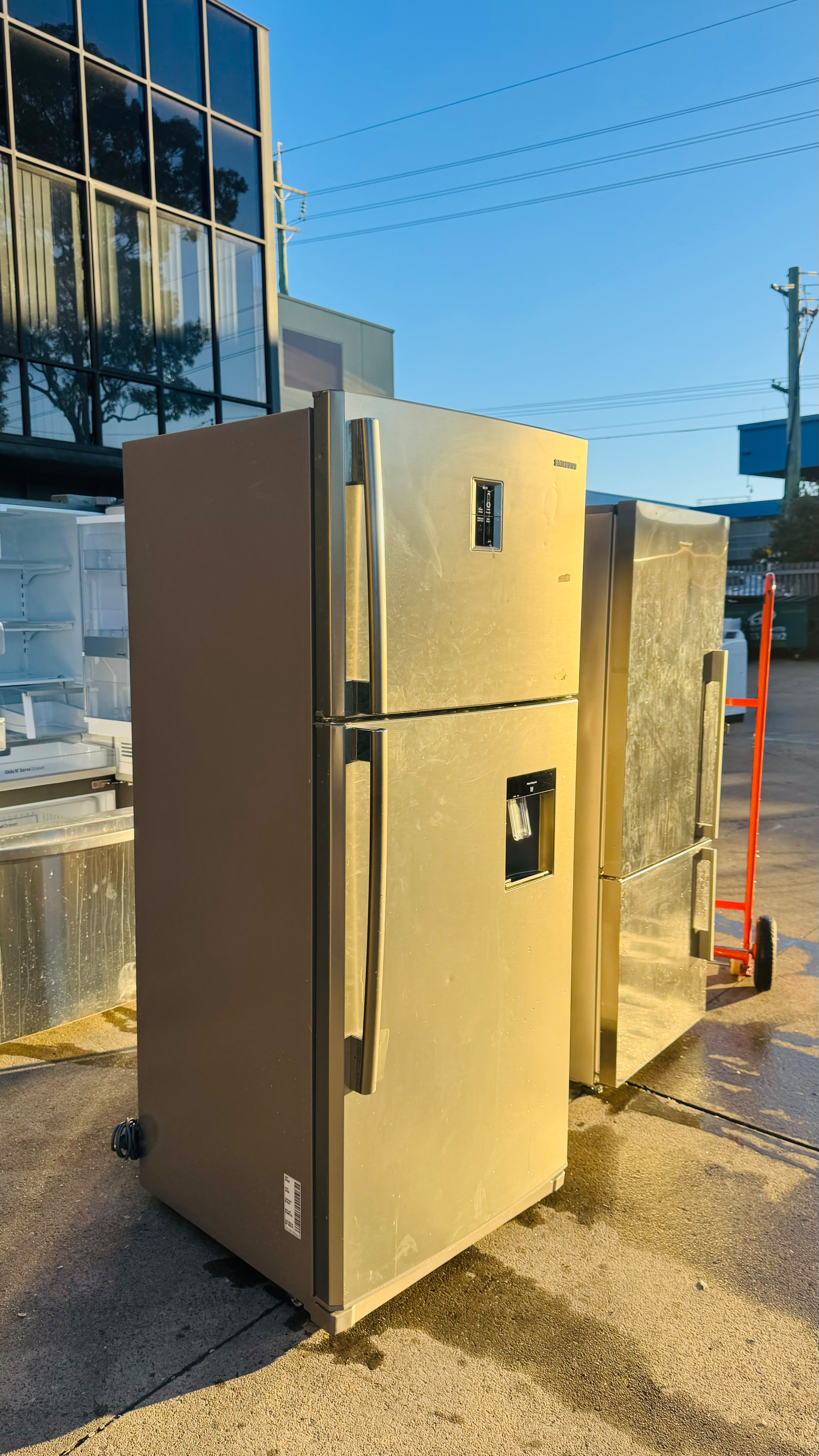SAMSUNG 533 LITRES FRIDGE FREEZER