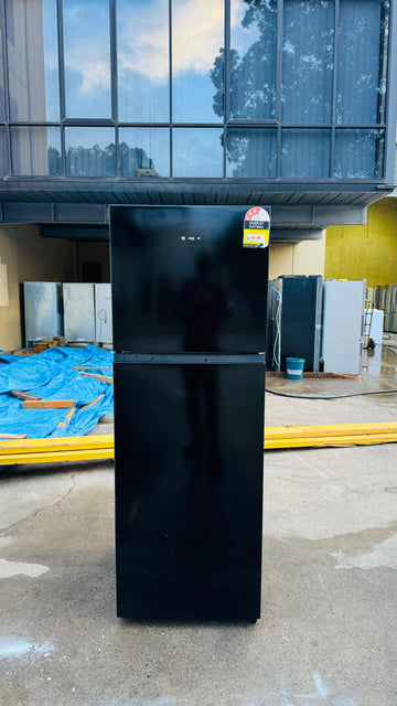 HISENSE 326 LITRES FRIDGE FREEZER