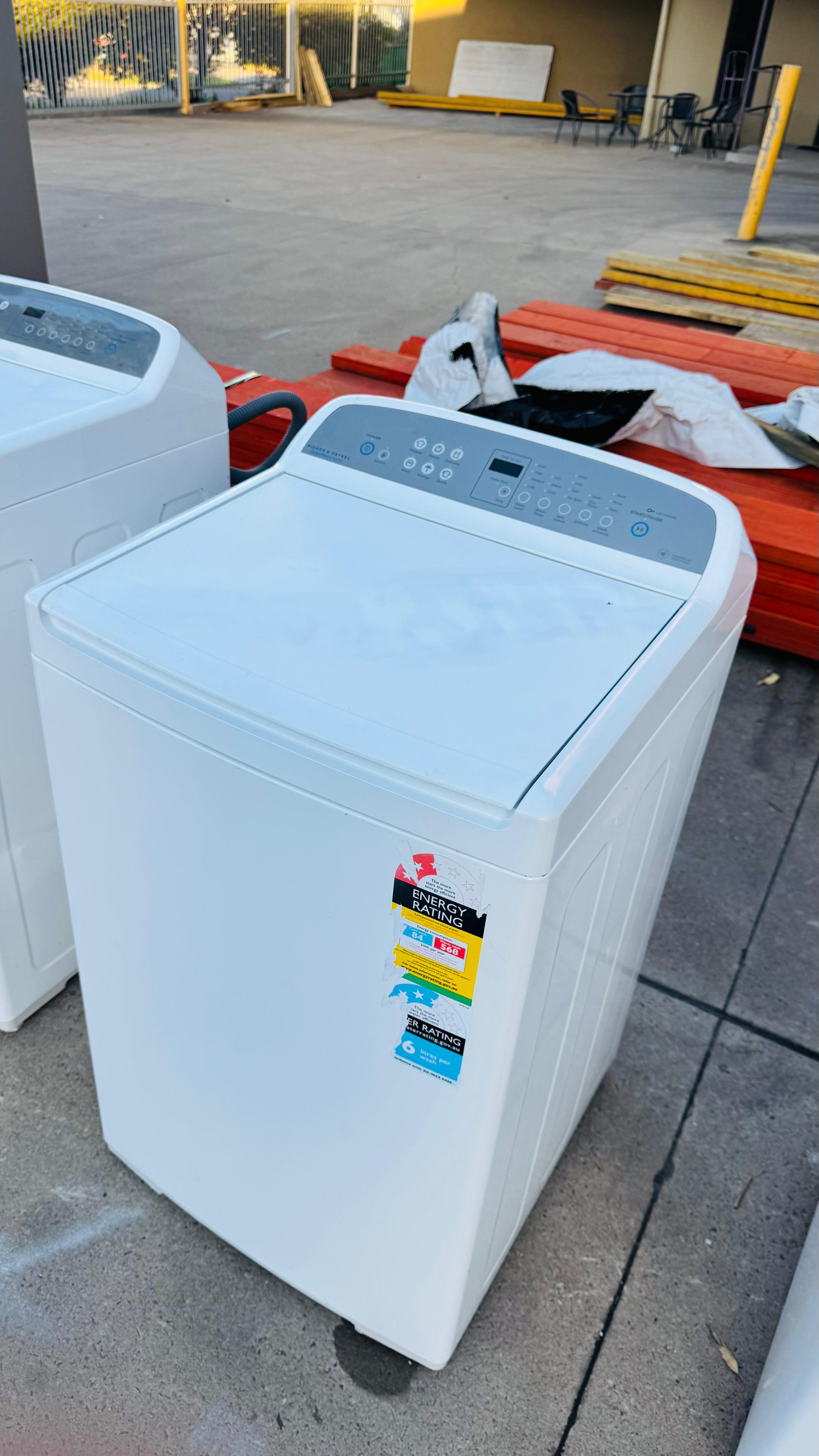 FISHER AND PAYKEL 8.5KGS TOP LOADER WASHING MACHINE