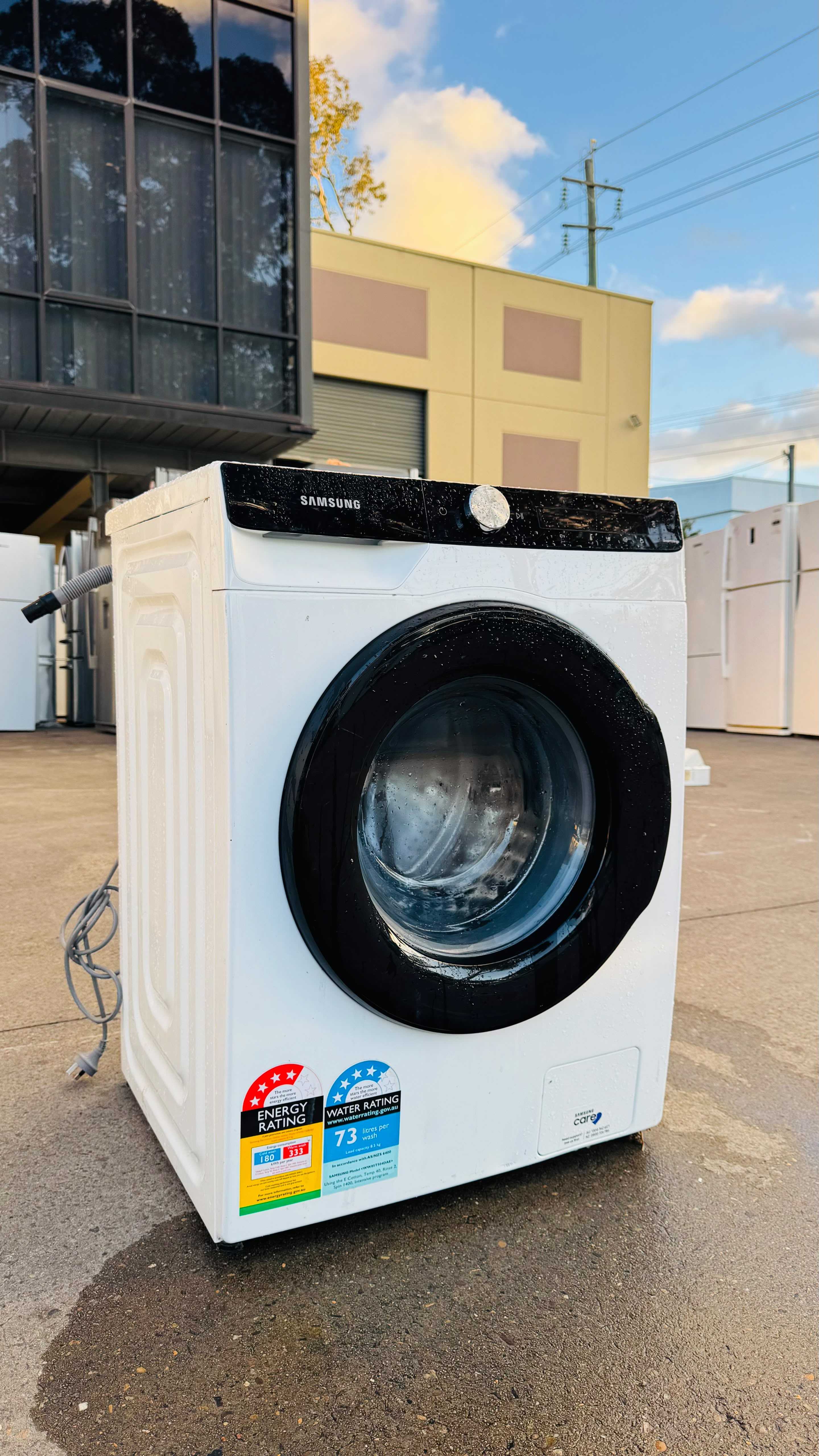 SAMSUNG 8.5KGS FRONT LOADER WASHING MACHINE