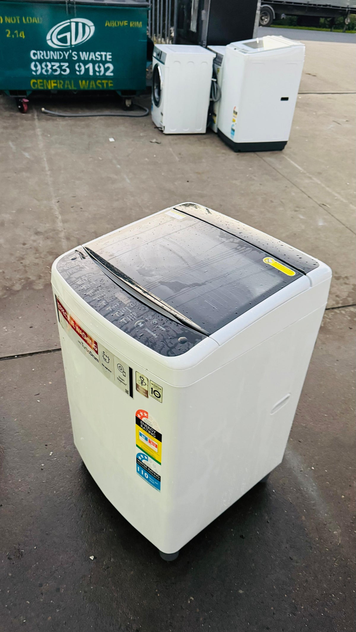 LG 7.5KGS TOP LOADER WASHING MACHINE