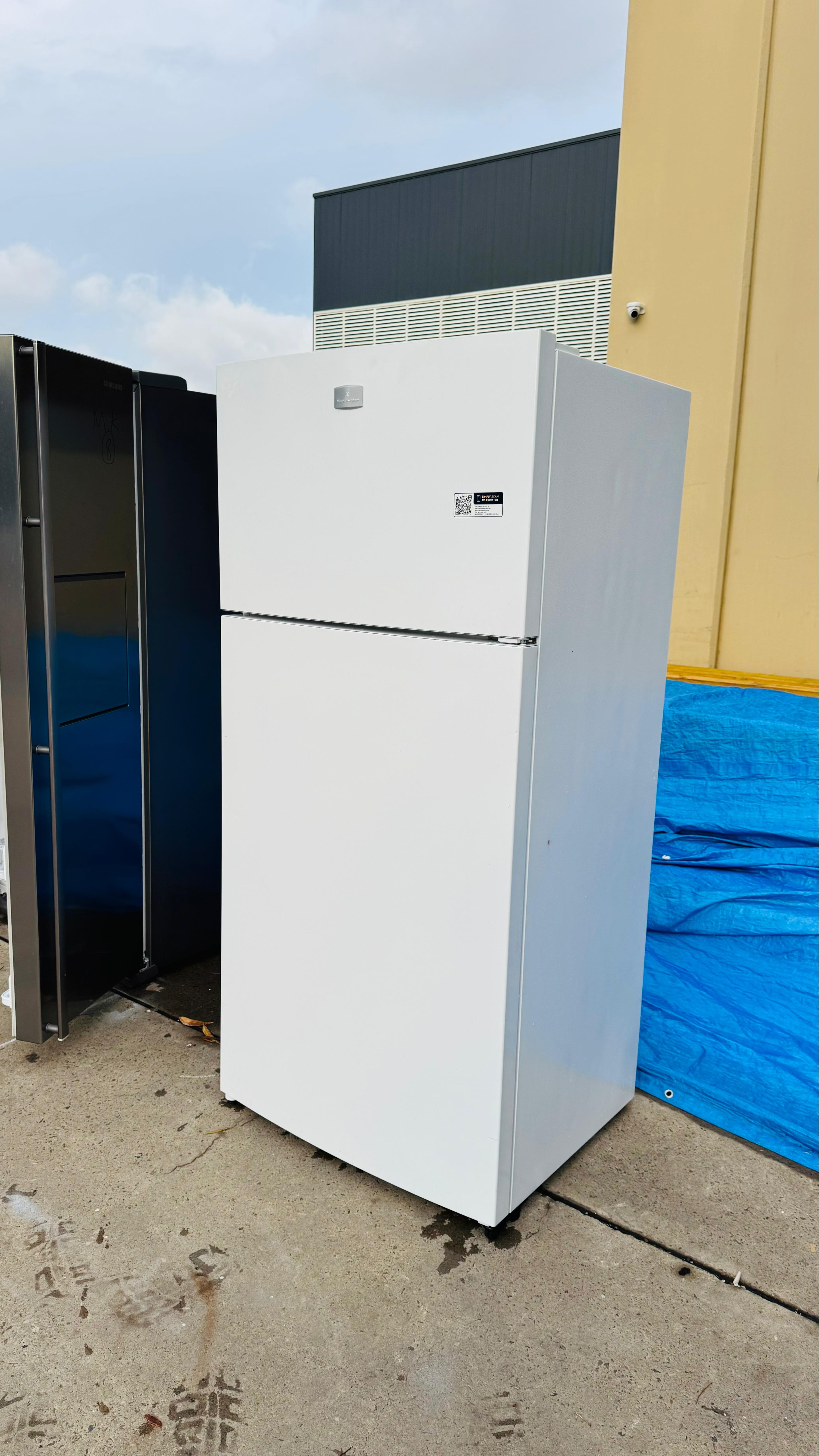 KELVINATOR 536 LITRES FRIDGE FREEZER