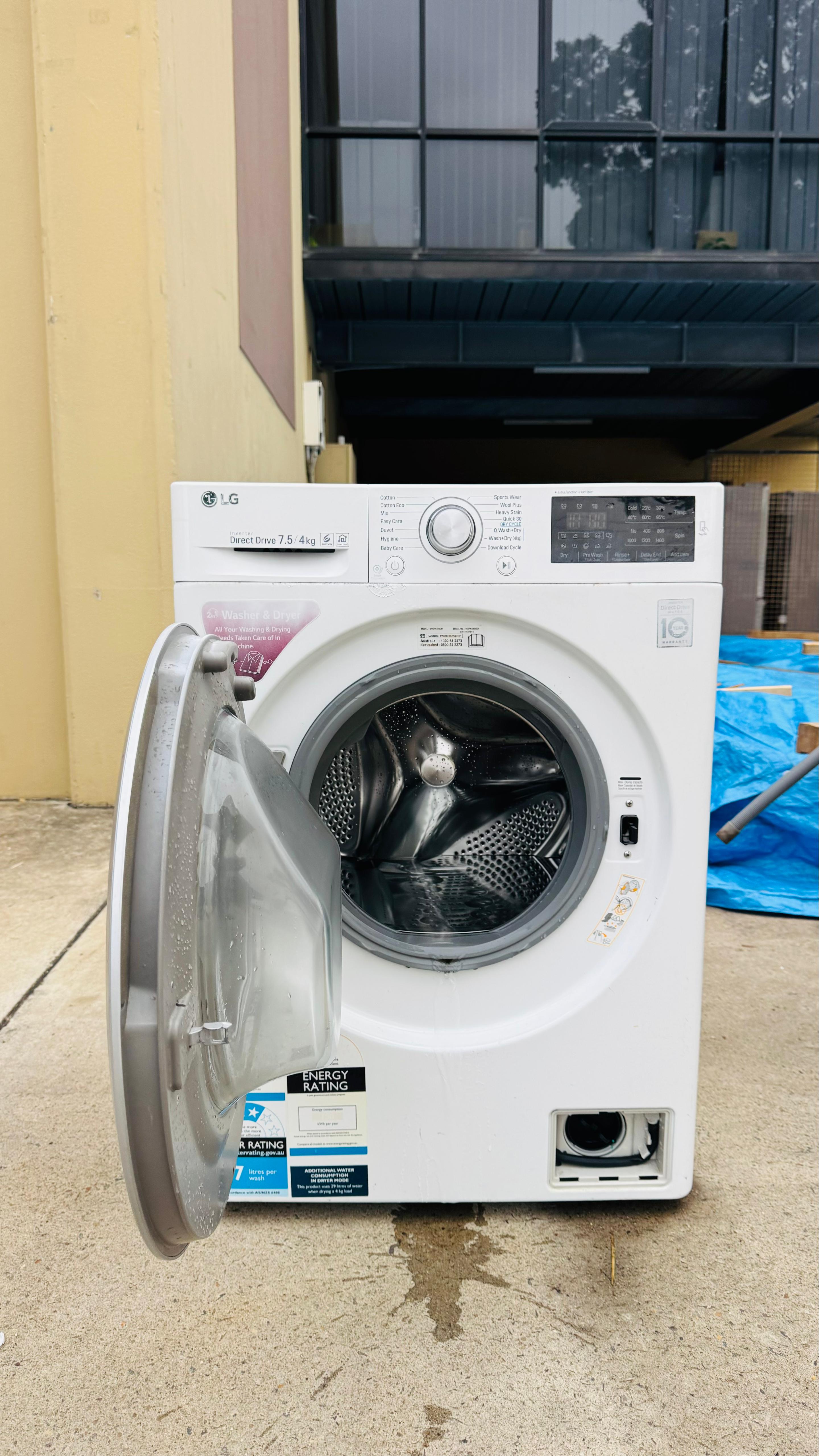 LG 7.5KGS FRONT LOADER WASHING MACHINE