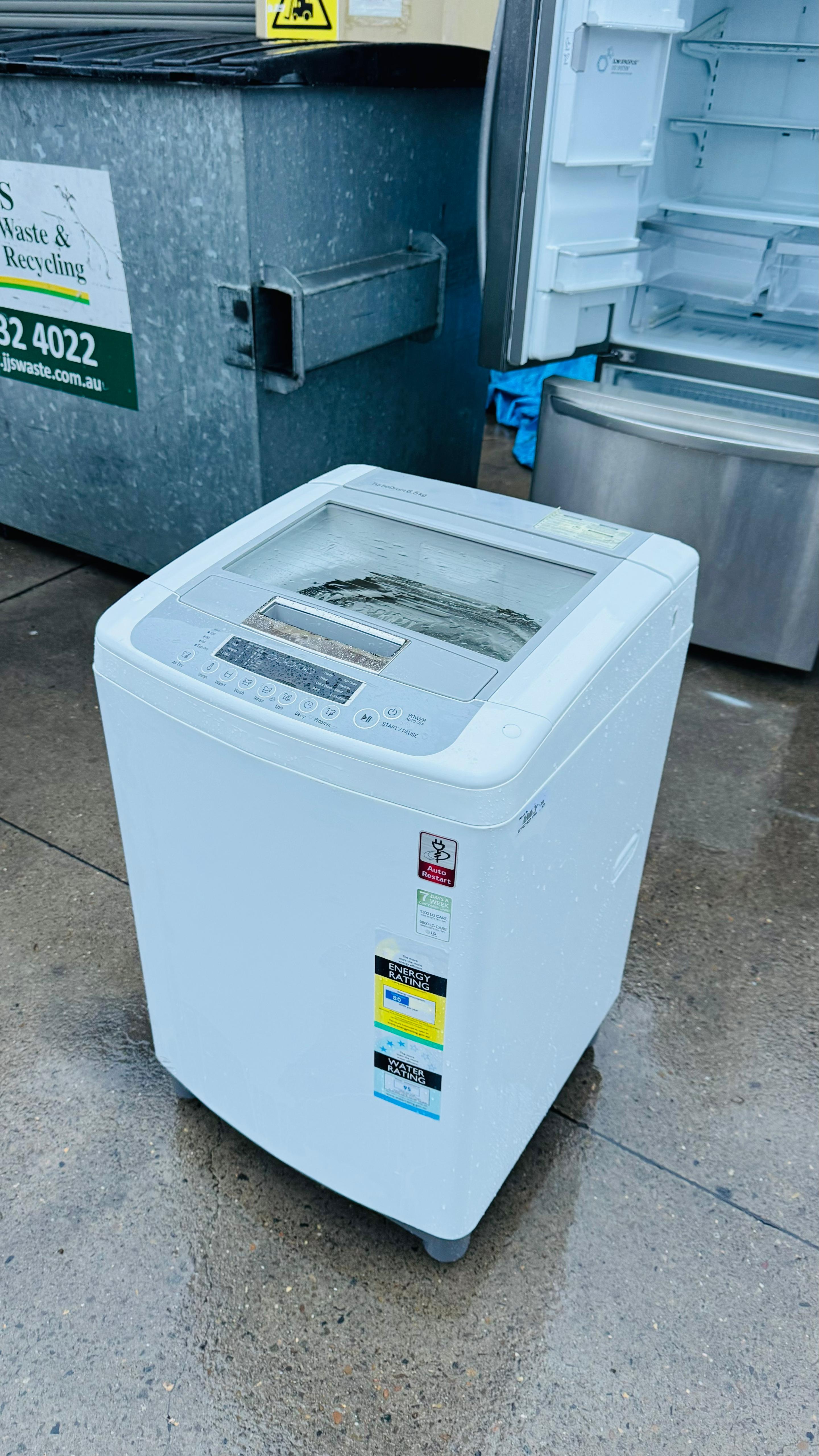 LG 6.5KGS TOP LOADER WASHING MACHINE