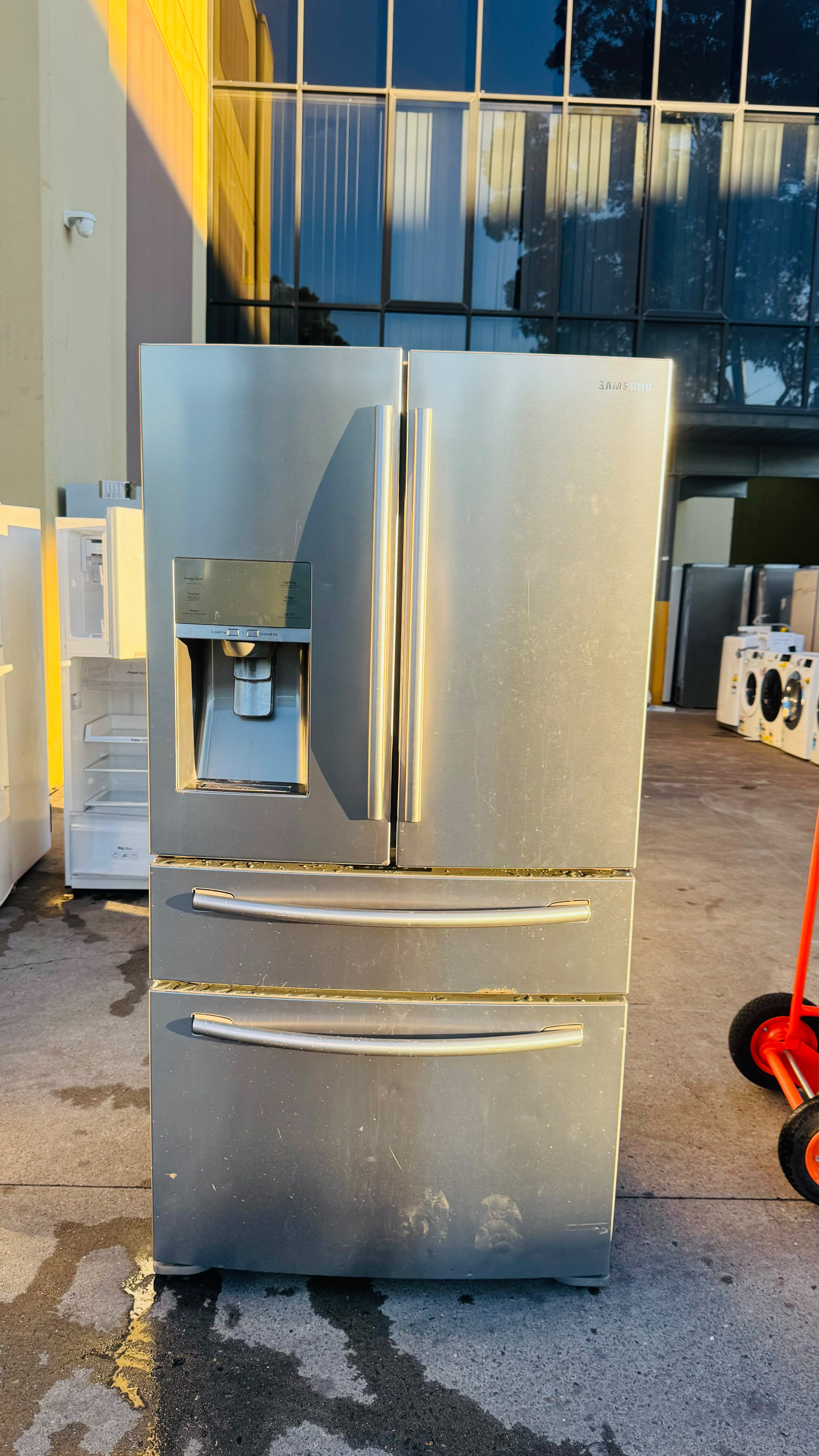 SAMSUNG FRENCH DOOR 680 LITRES FRIDGE FREEZER