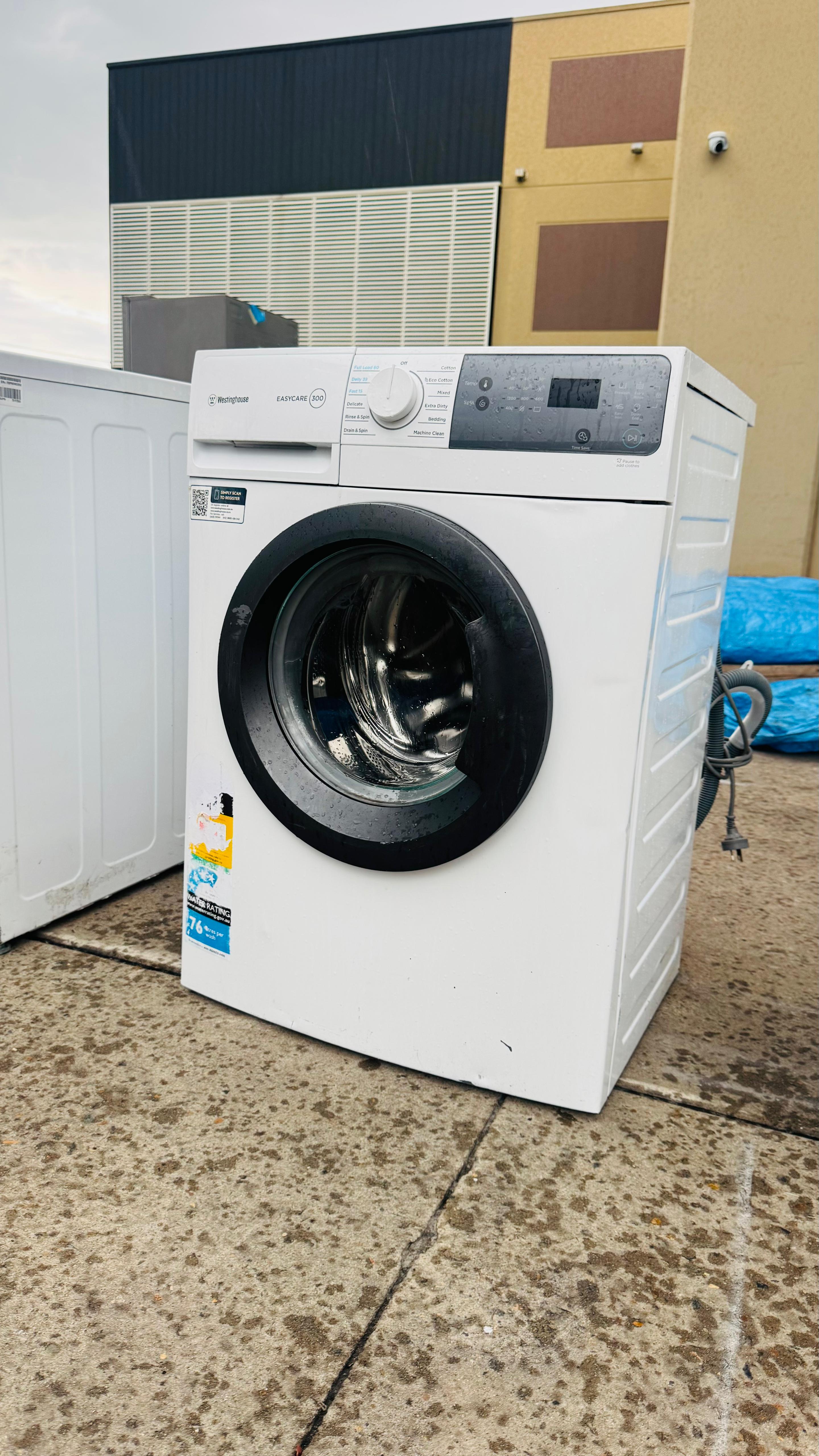 ELECTROLUX 7.5KGS FRONT LOADER WASHING MACHINE
