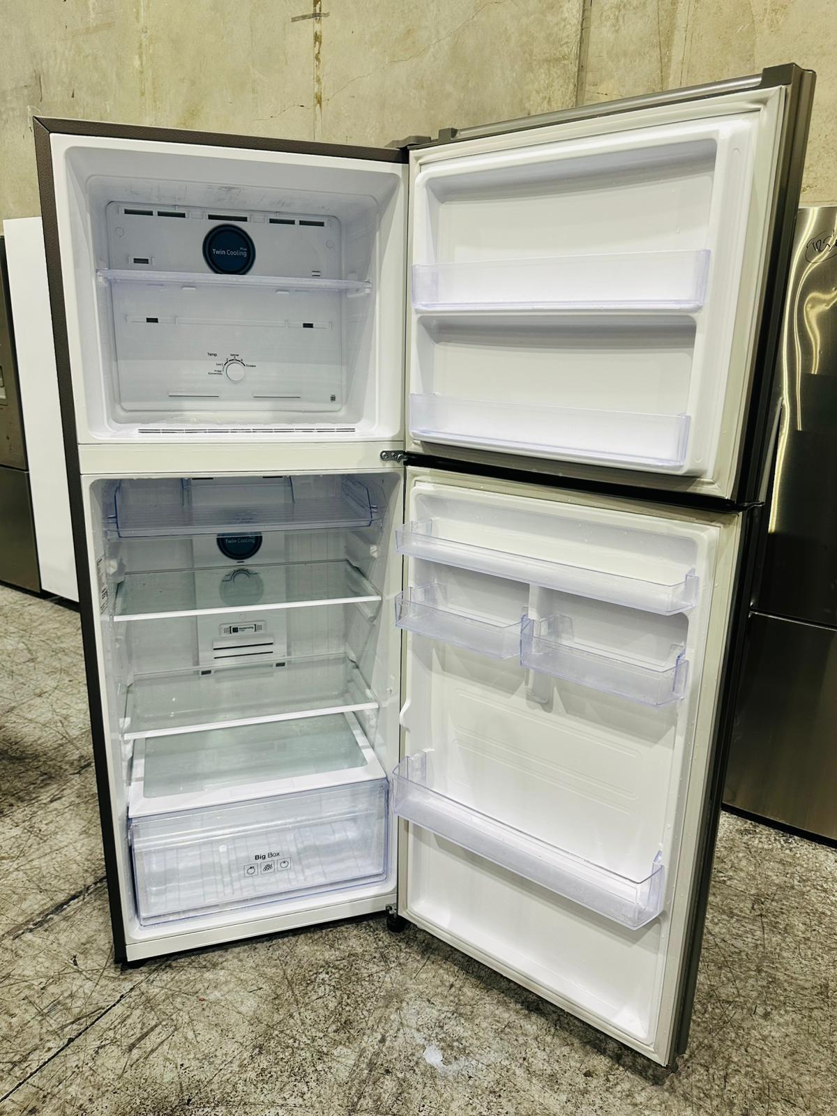 SAMSUNG 400 LITRES FRIDGE FREEZER