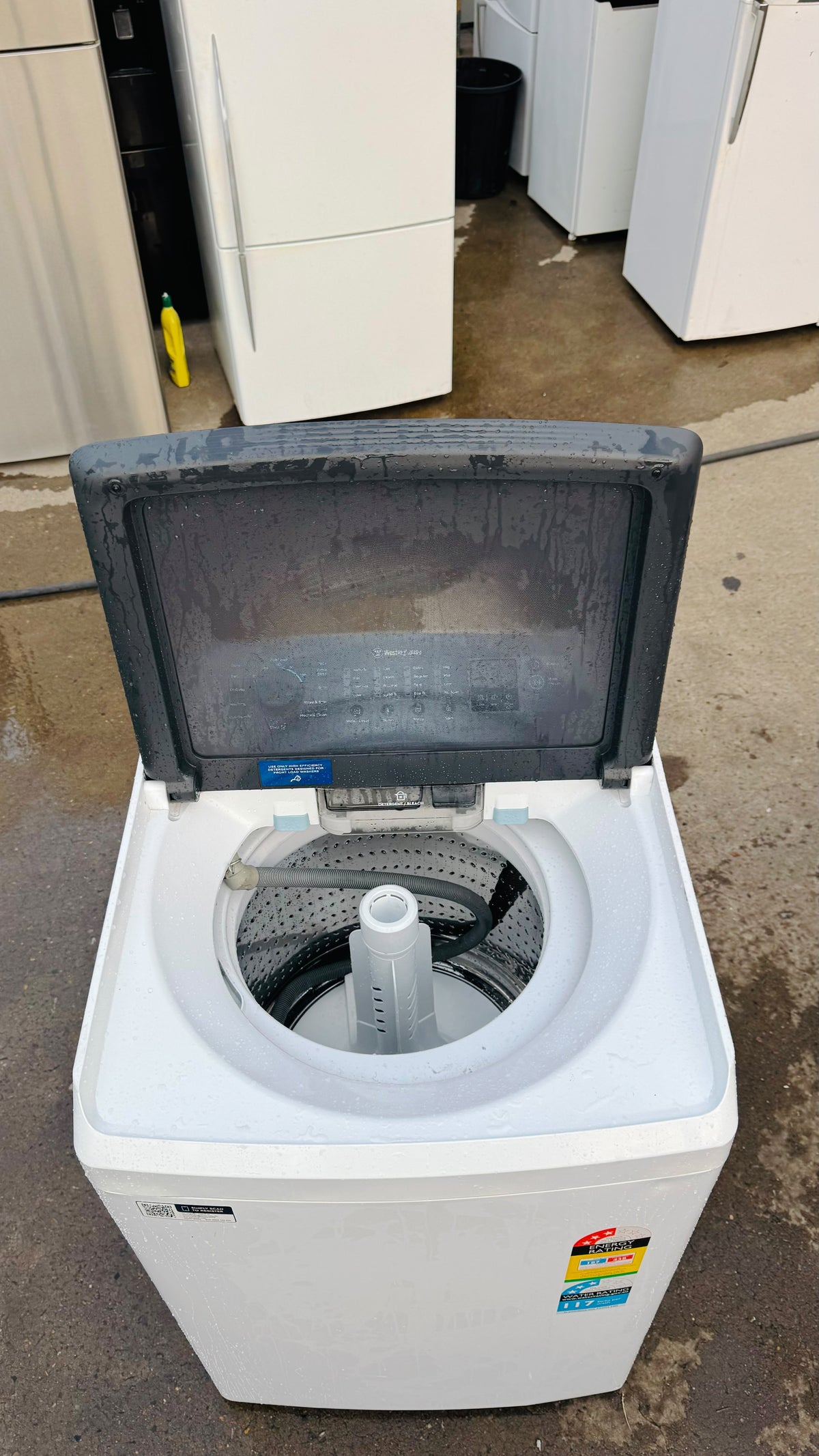 WESTINGHOUSE 8KGS TOP LOADER WASHING MACHINE