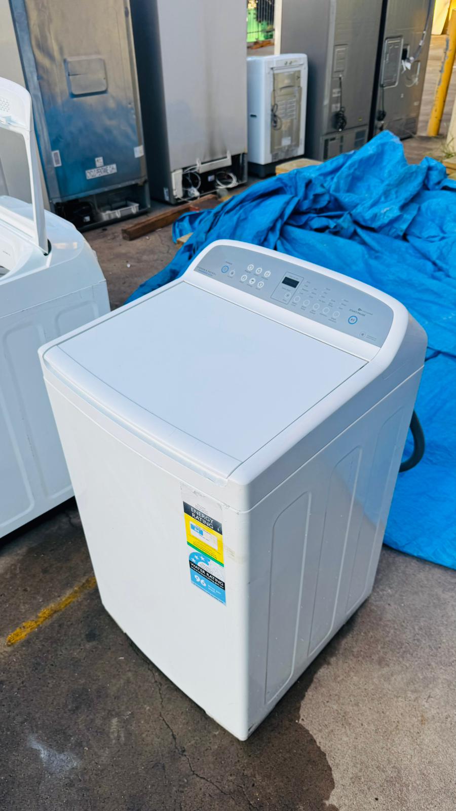 FISHER AND PAYKEL 8.5 KGS TOP LOADER WASHING MACHINE