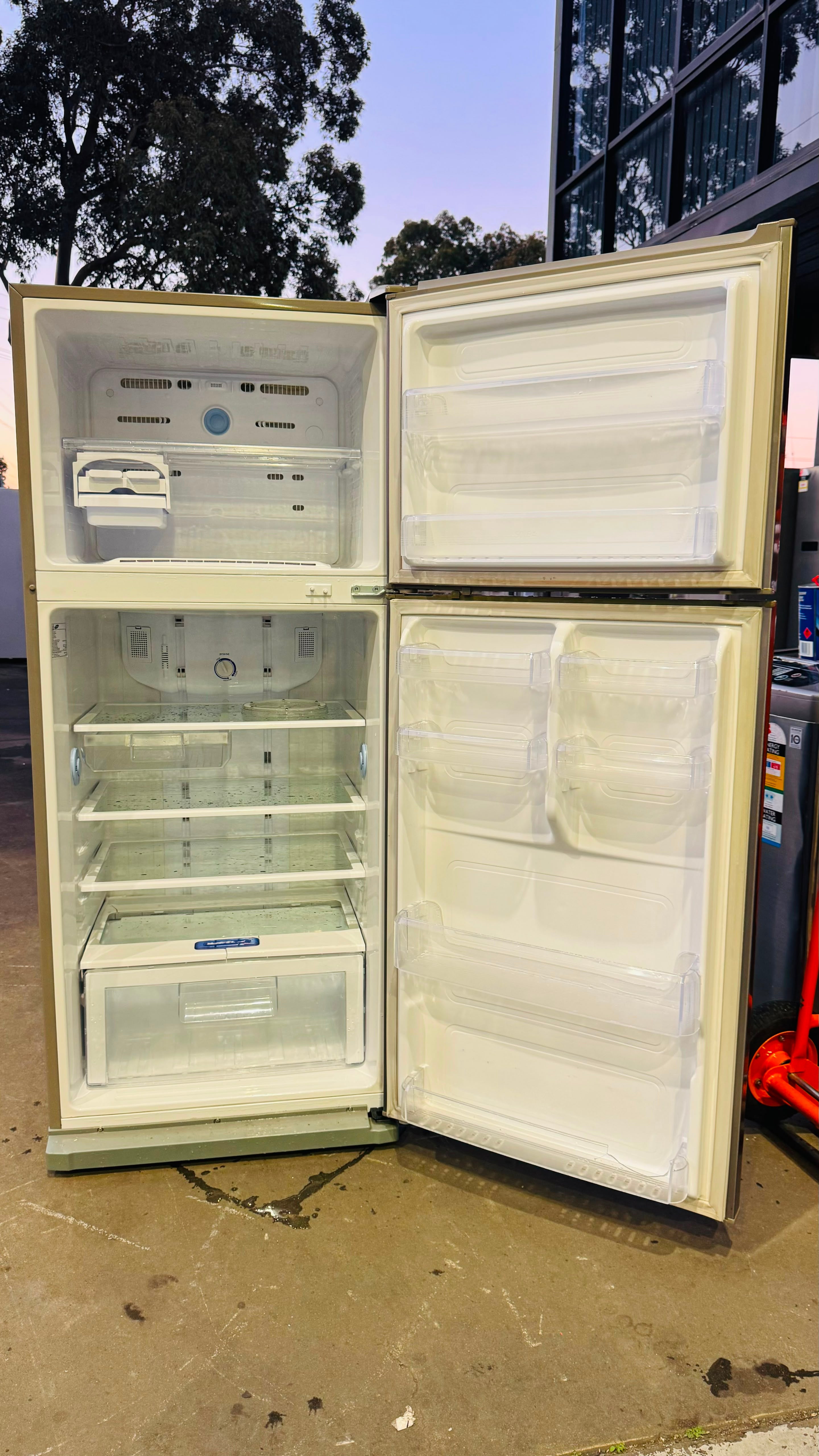 SAMSUNG 449 LITRES FRIDGE FREEZER