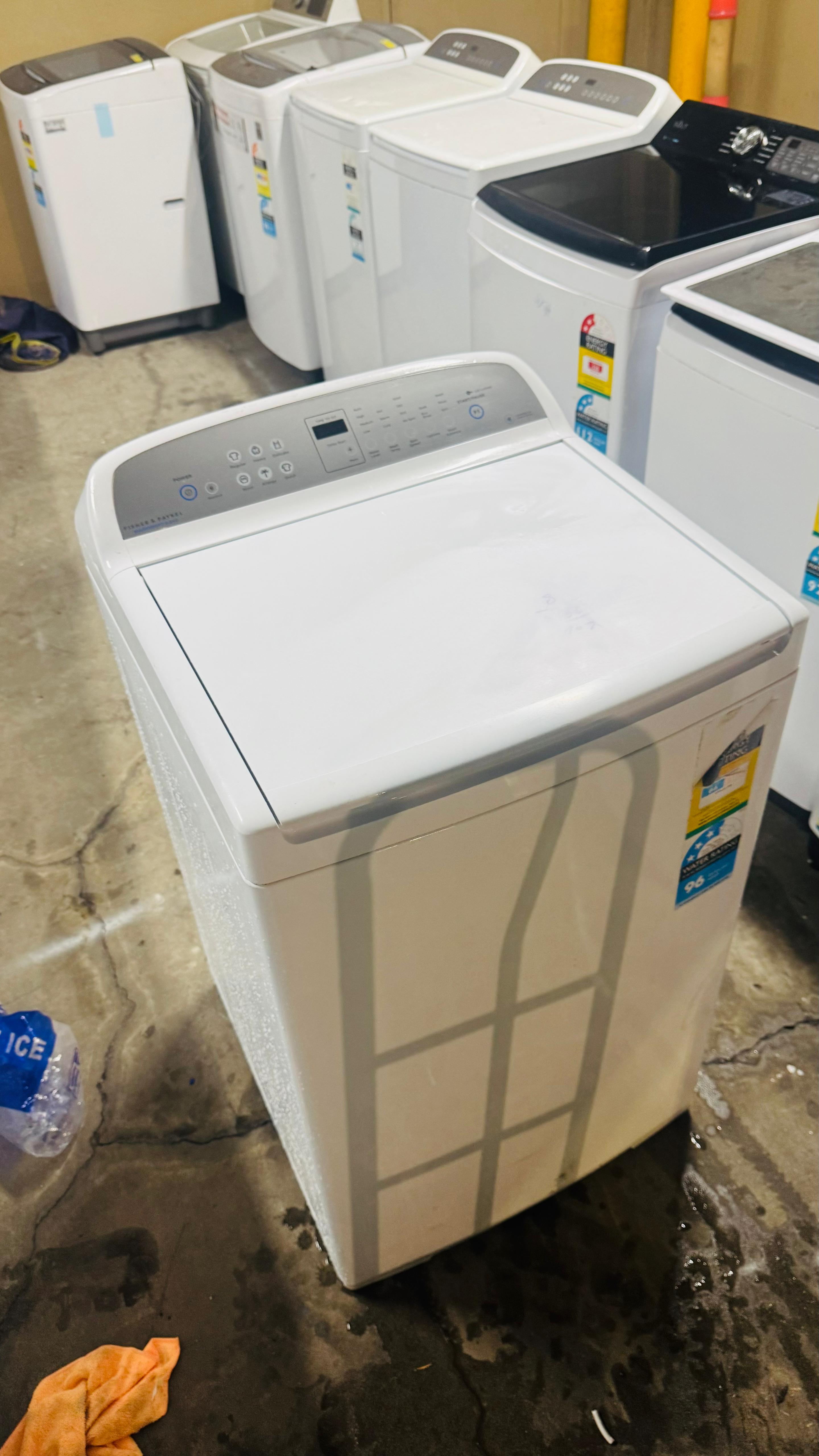 FISHER AND PAYKEL 8.5KGS TOP LOADER WASHING MACHINE