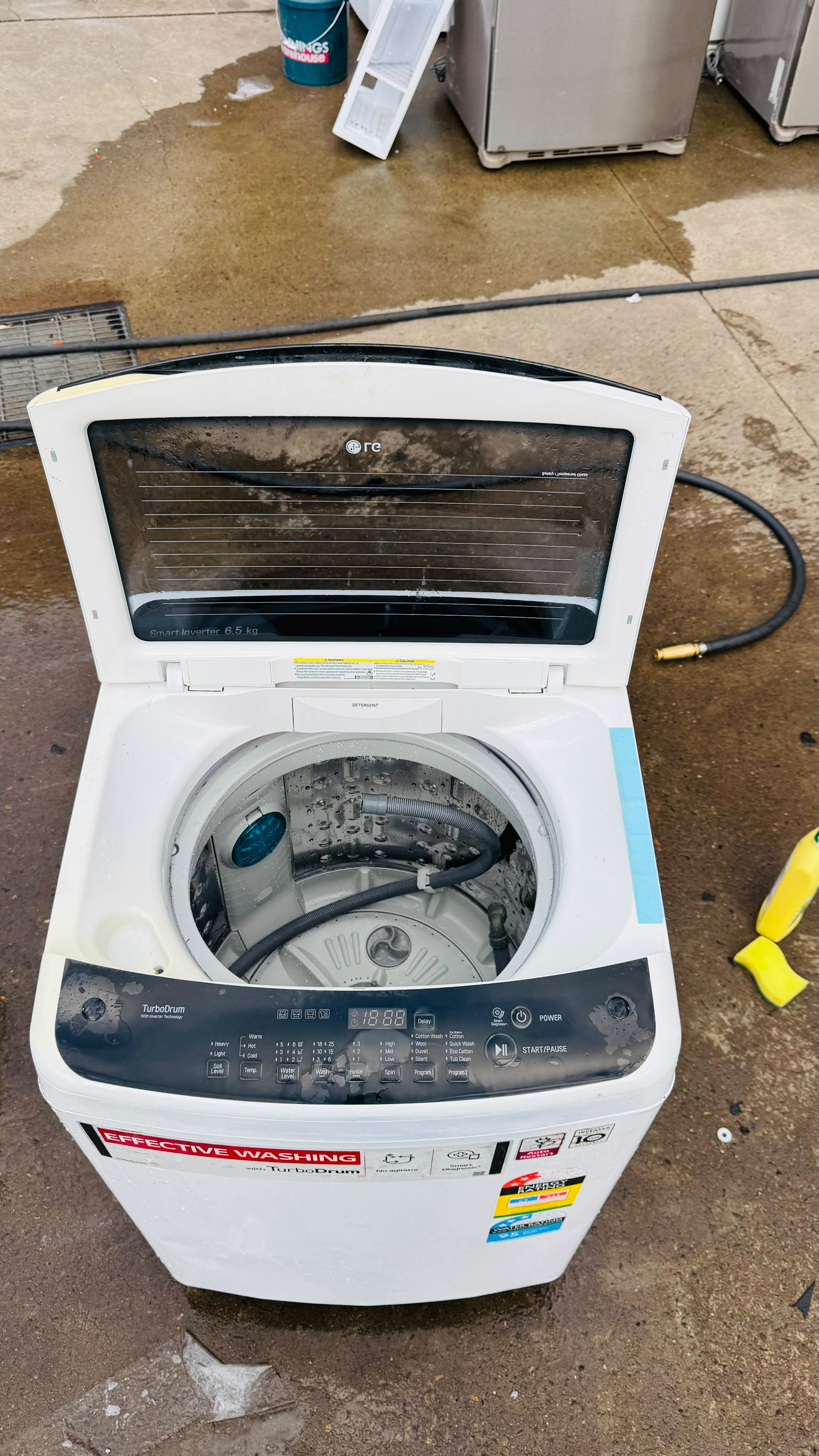LG 6.5KGS TOP LOADER WASHING MACHINE