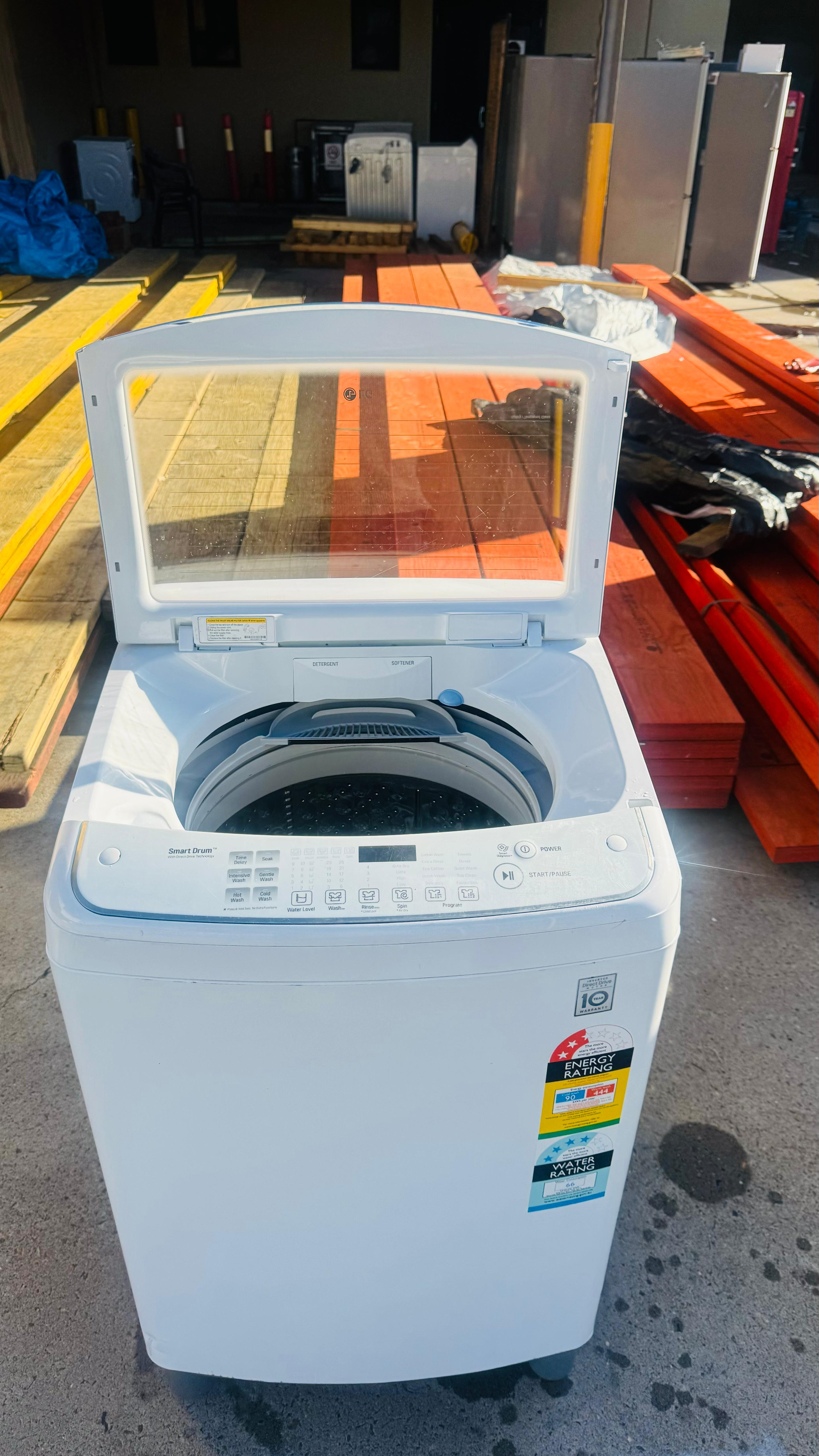 LG 6.5KGS TOP LOADER WASHING MACHINE