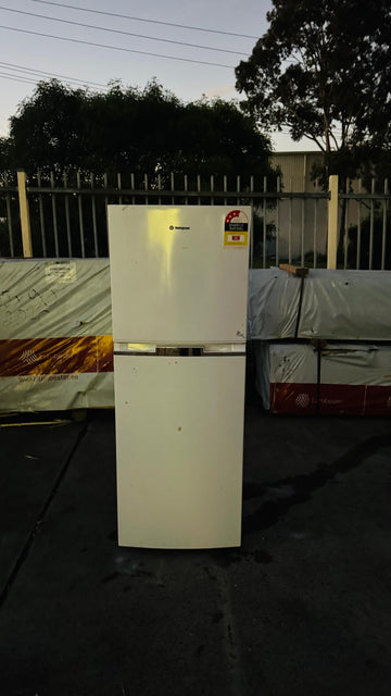 WESTINGHOUSE 245 LITERS FRIDGE FREEZER