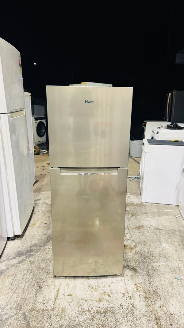 HAIER 220 LITRES FRIDGE FREEZER