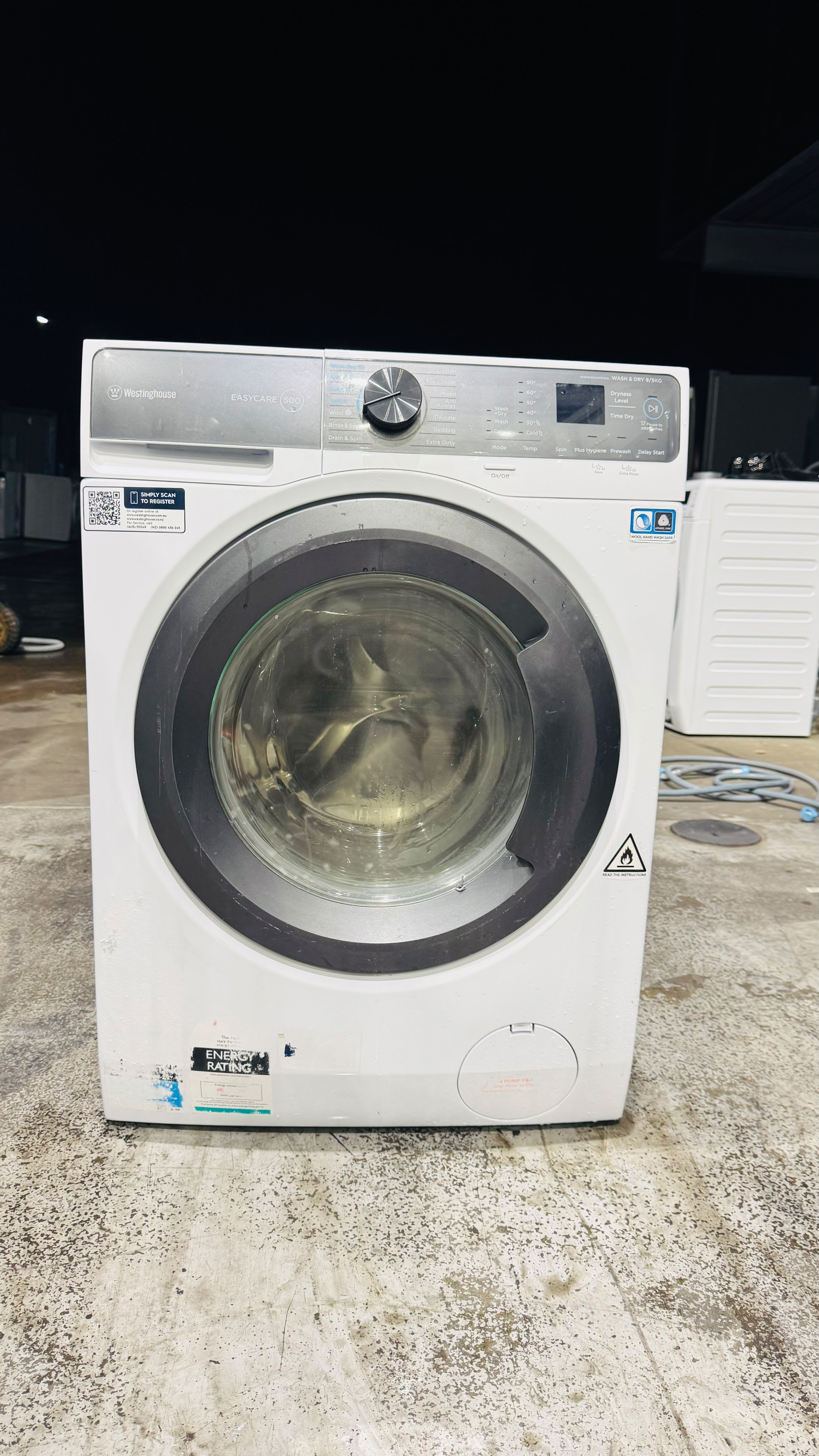 WESTINGHOUSE 9KGS FRONT LOADER WASHING MACHINE