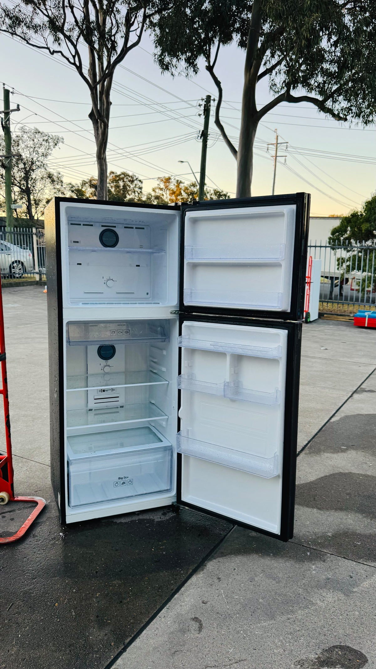 SAMSUNG 400 LITRES FRIDGE FREEZER