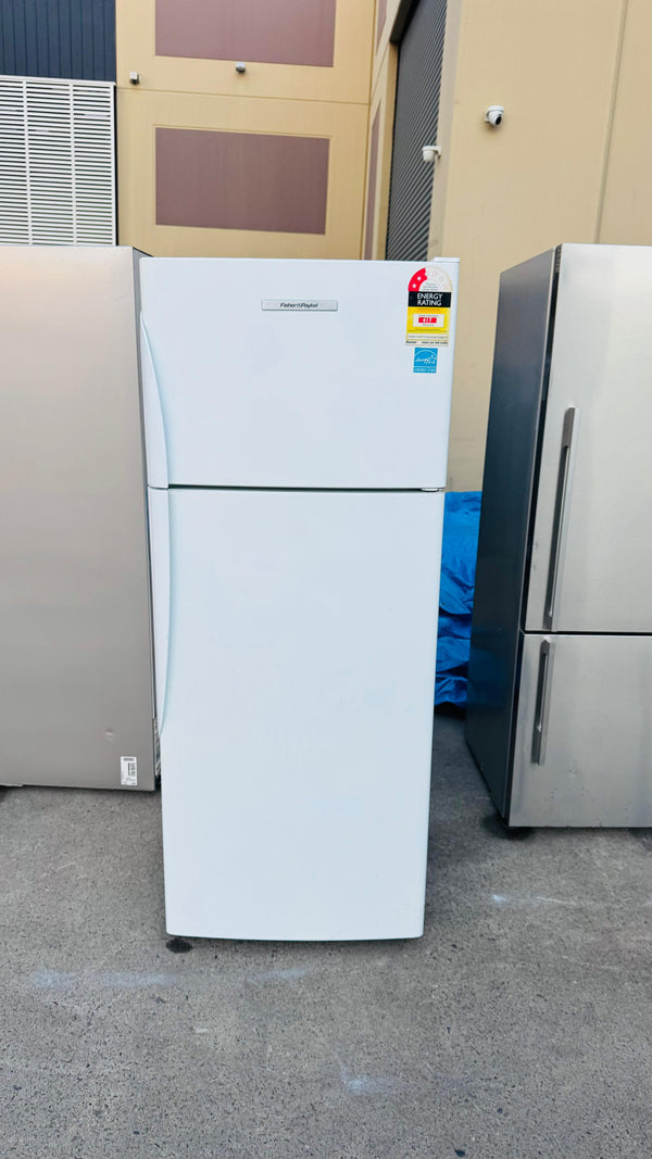 FISHER AND PAYKEL 380 LITRES FRIDGE FREEZER