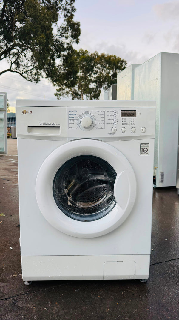 LG 7KGS FRONT LOADER WASHING MACHINE