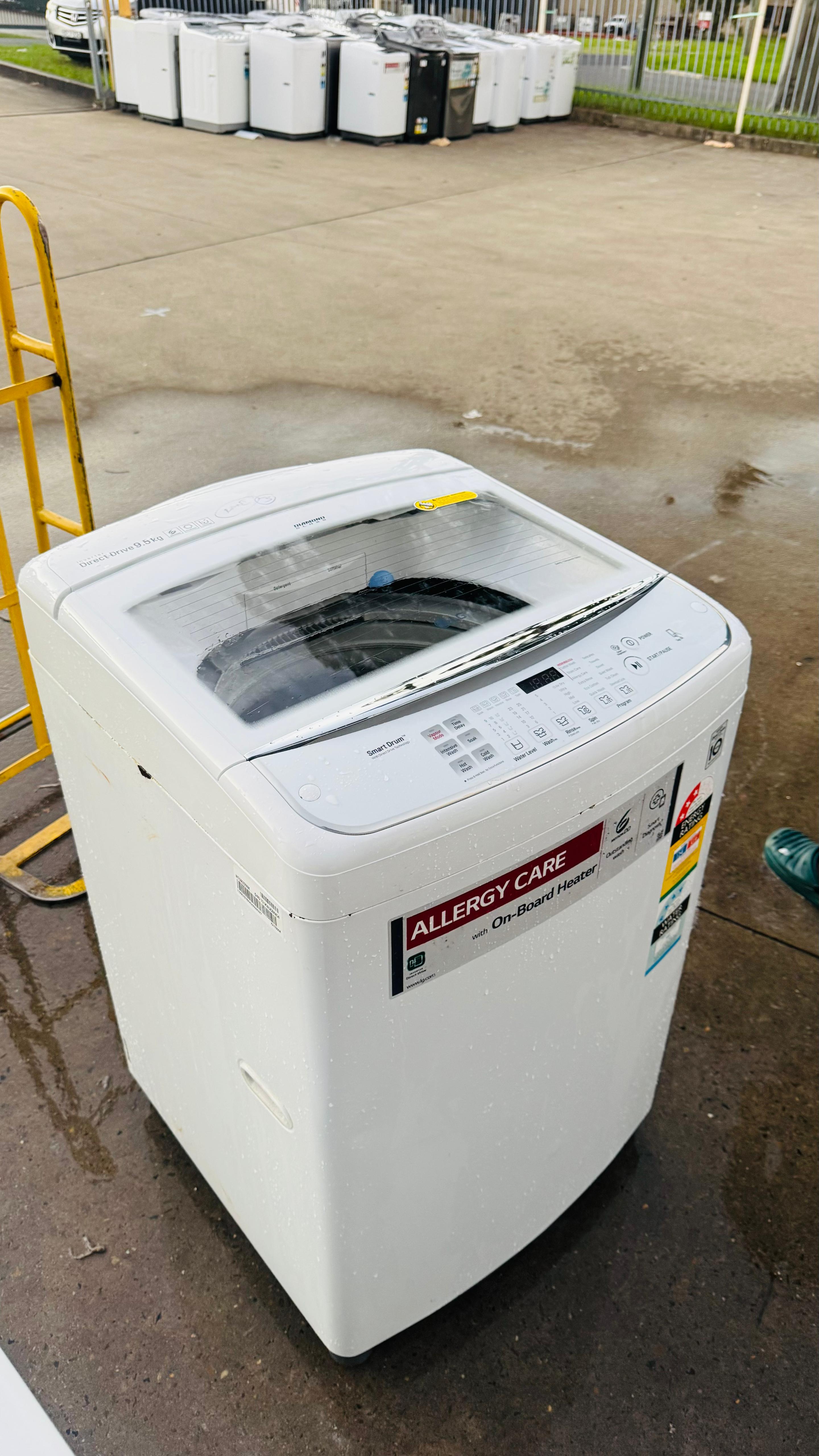 LG 9.5KGS TOP LOADER WASHING MACHINE
