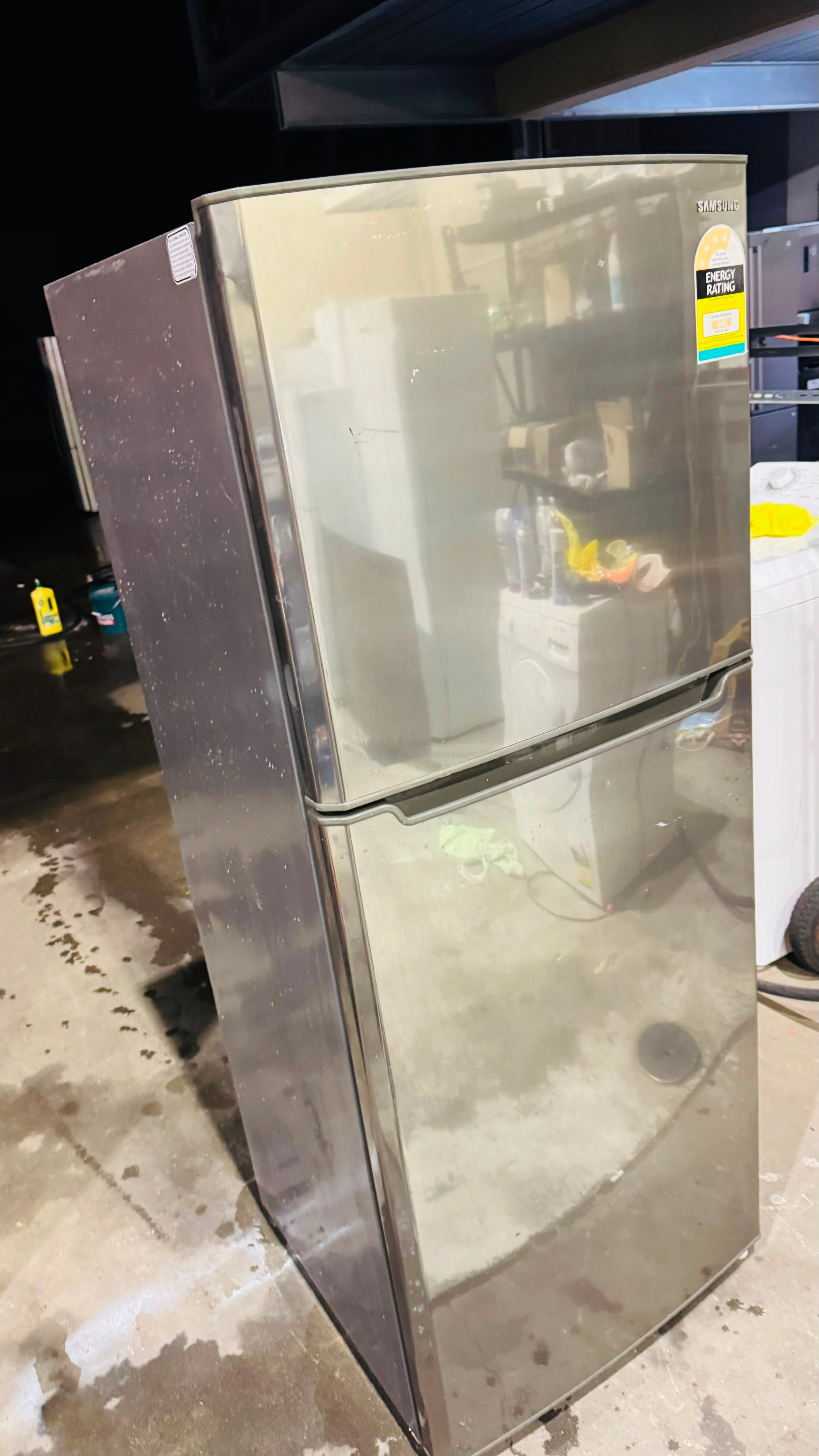 SAMSUNG 367 LITRES FRIDGE FREEZER