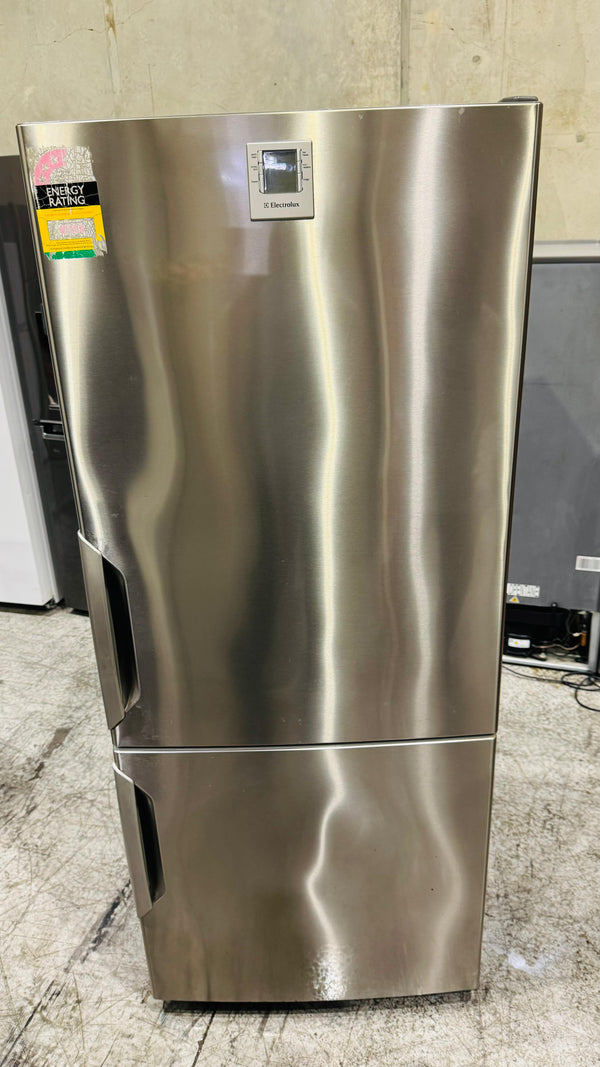 ELECTROLUX 430 LITRES FRIDGE FREEZER