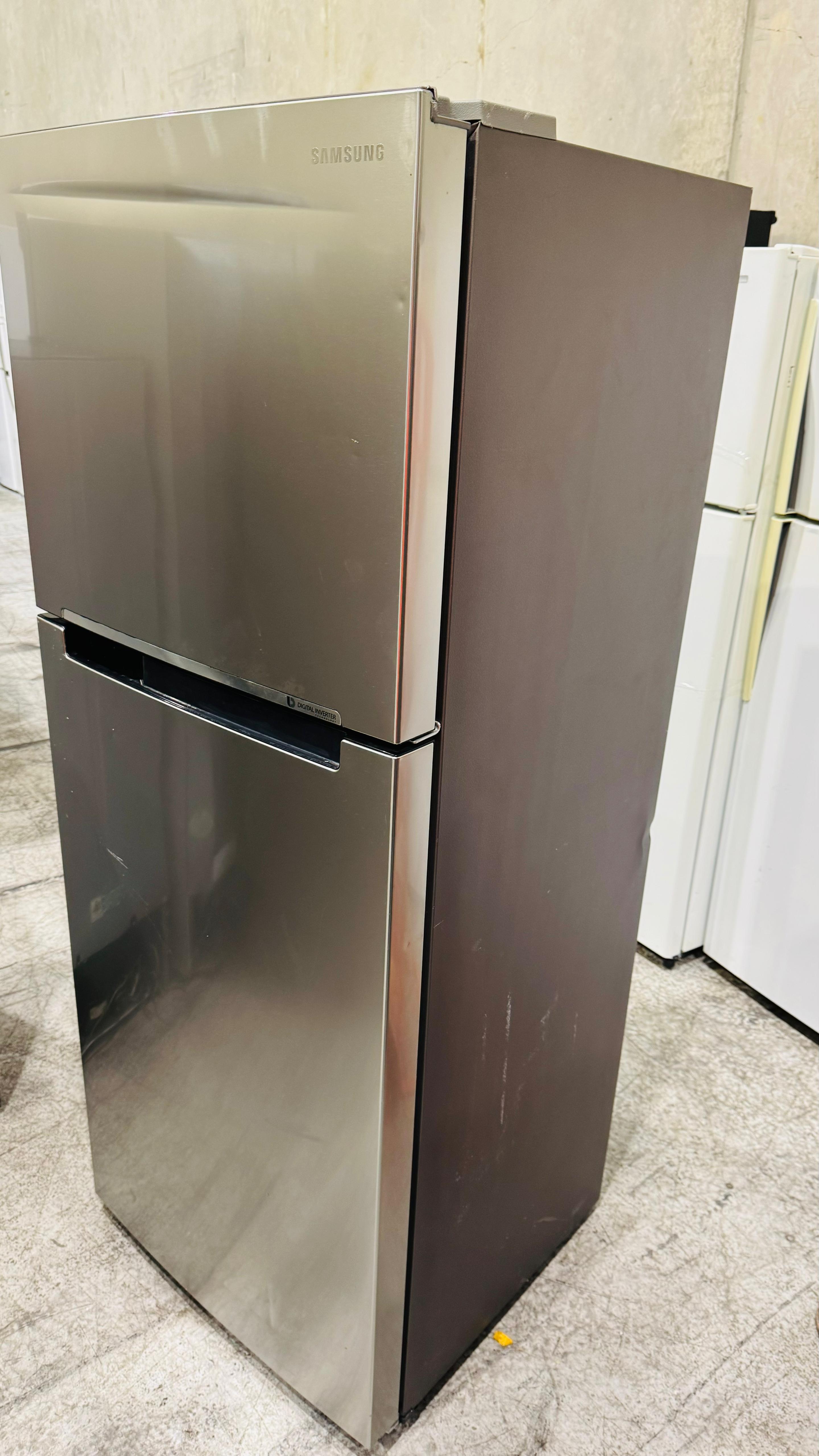 SAMSUNG 400 LITRES FRIDGE FREEZER