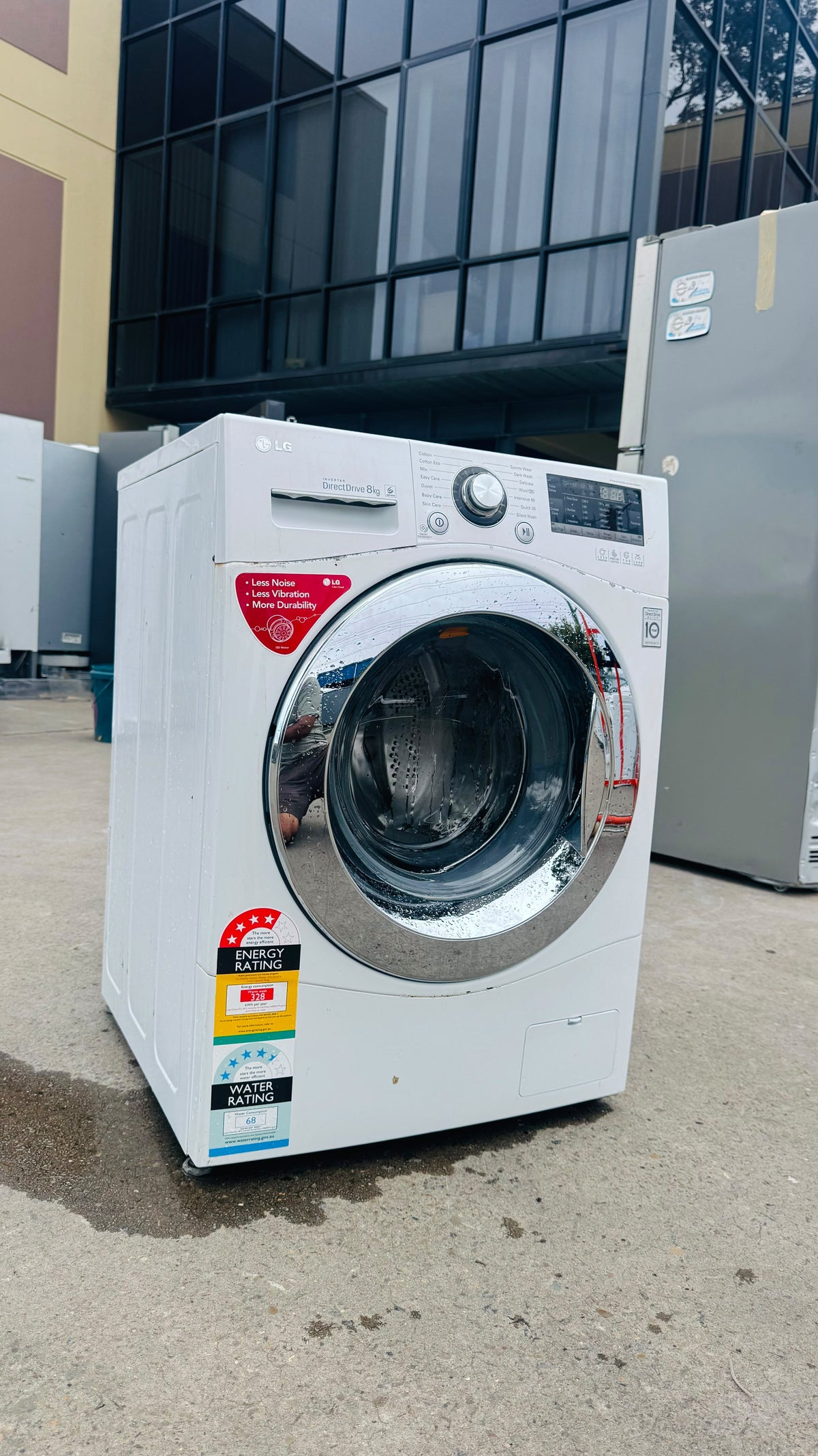 LG 8KGS FRONT LOADER WASHING MACHINE