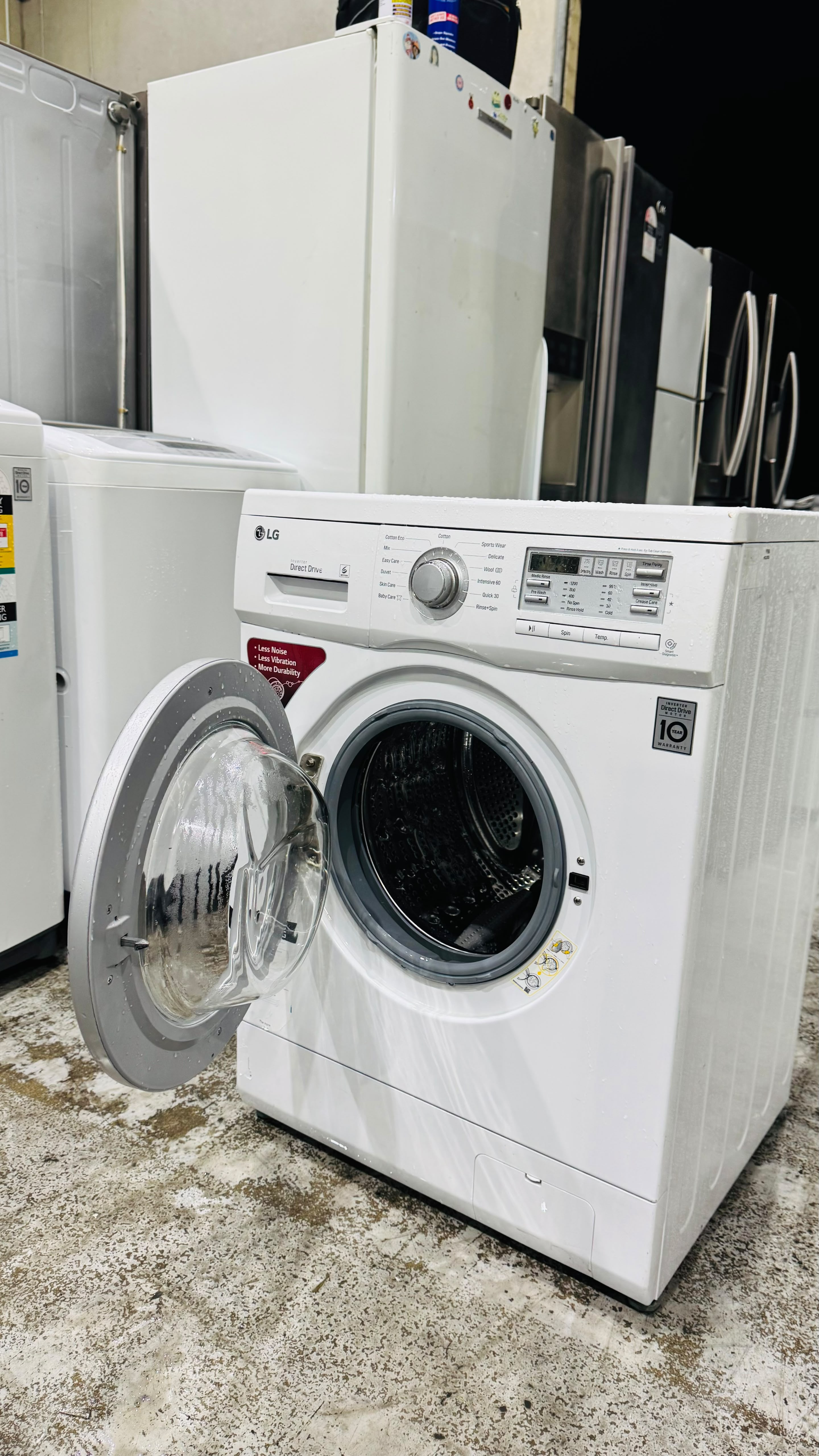 LG 7KGS FRONT LOADER WASHING MACHINE