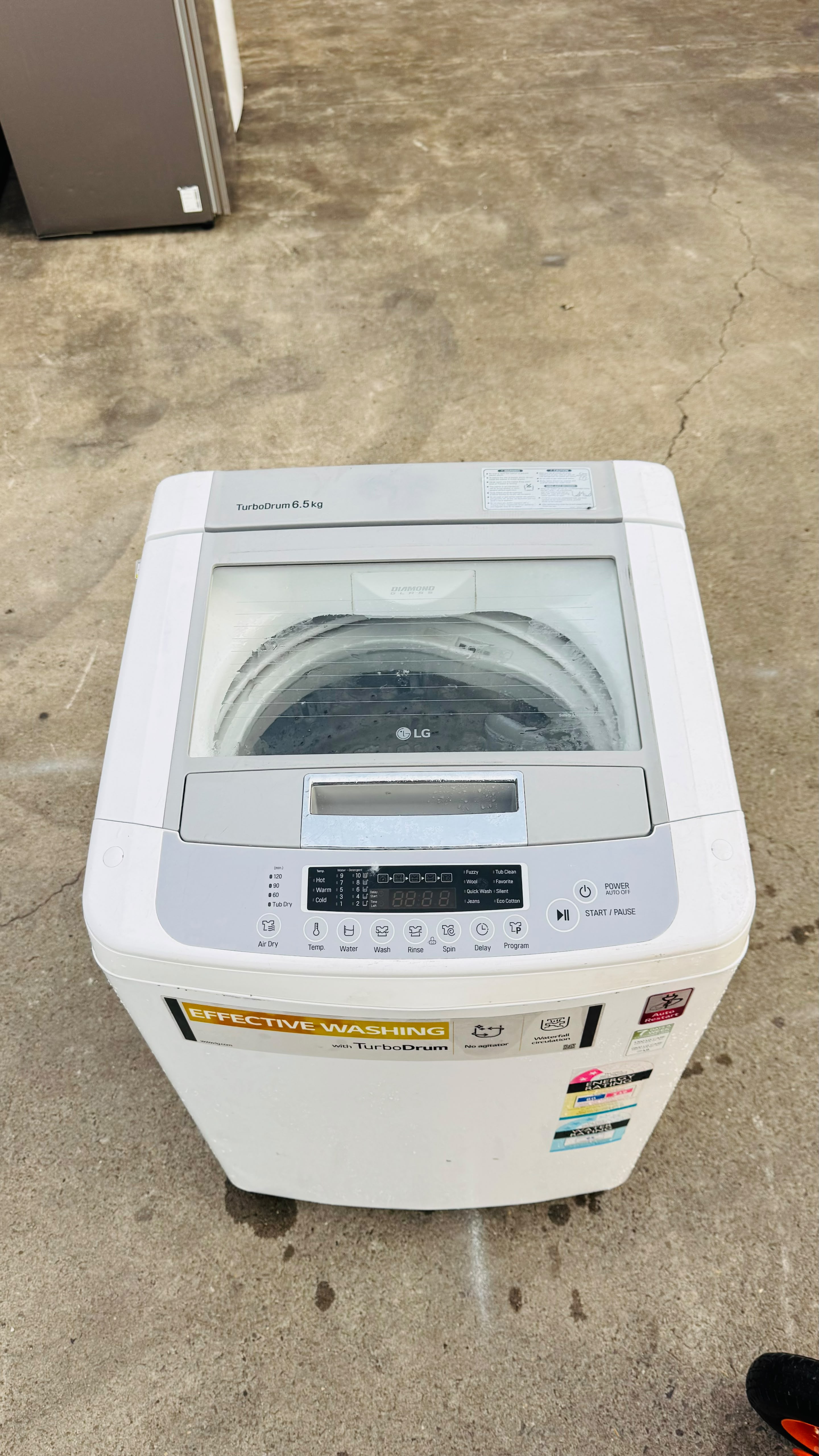 LG 6.5KGS TOP LOADER WASHING MACHINE