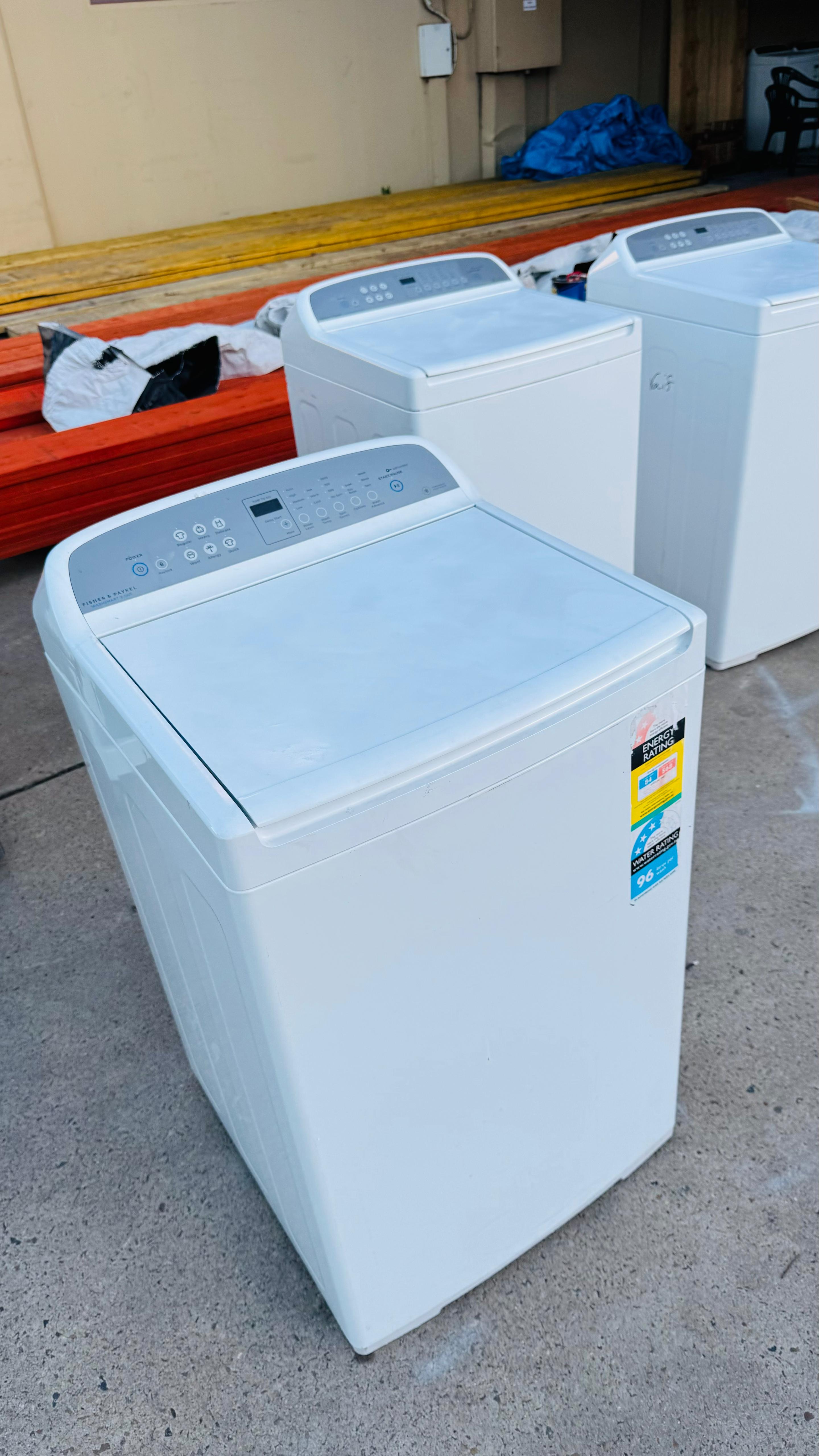 FISHER AND PAYKEL 8.5KGS TOP LOADER WASHING MACHINE