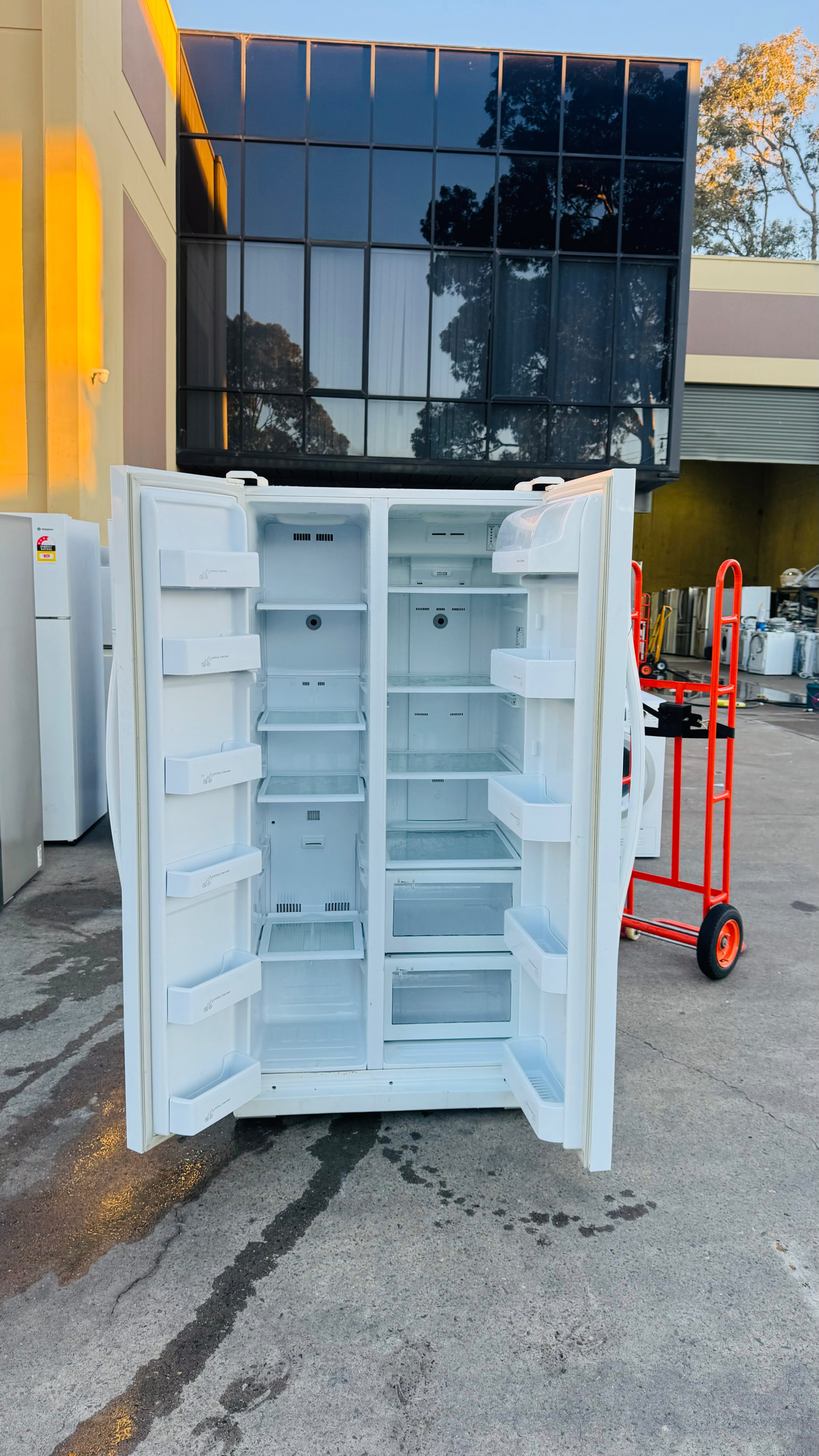 SAMSUNG 535 LITRES SIDE BY SIDE DOOR FRIDGE FREEZER