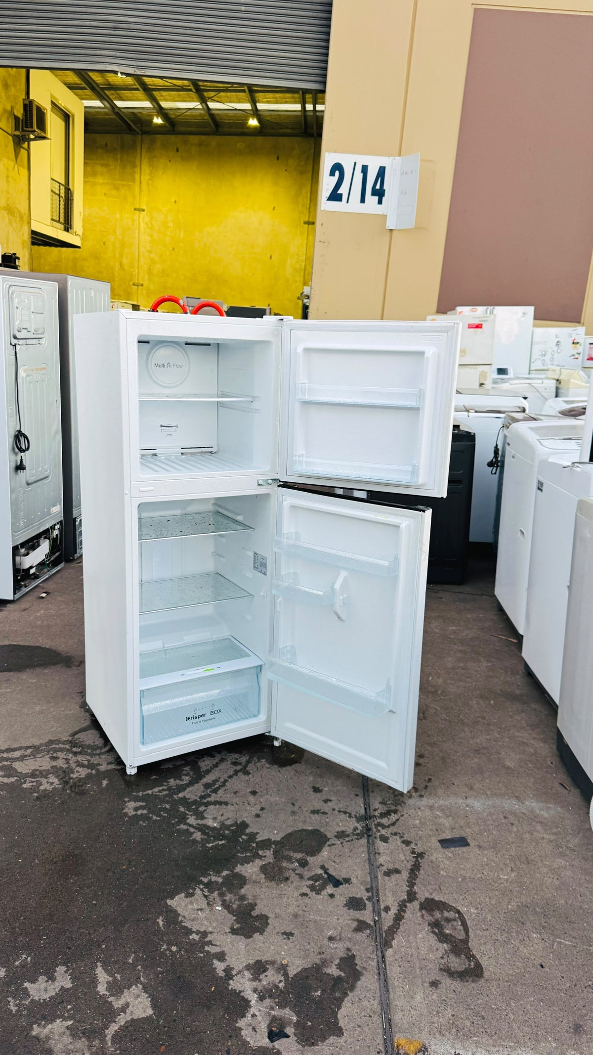 CHIQ 202 LITRES FRIDGE FREEZER