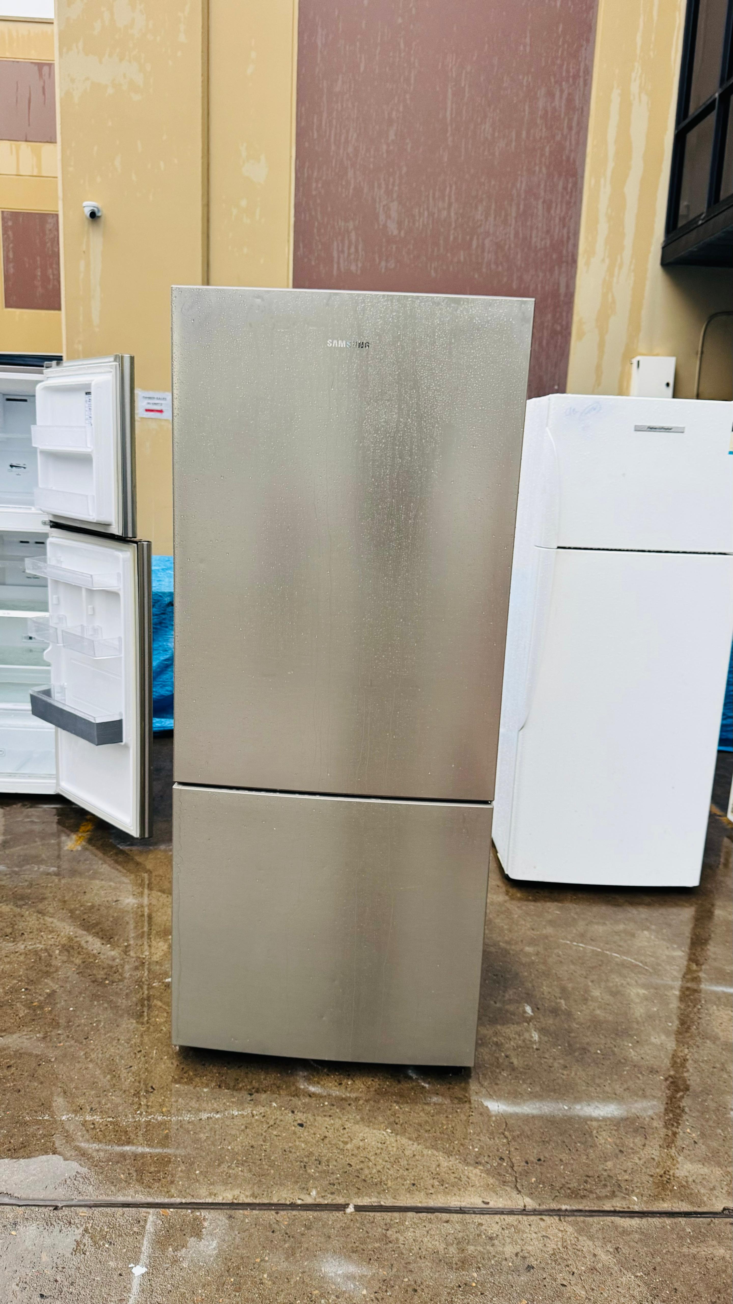 SAMSUNG 458 LITRES FRIDGE FREEZER