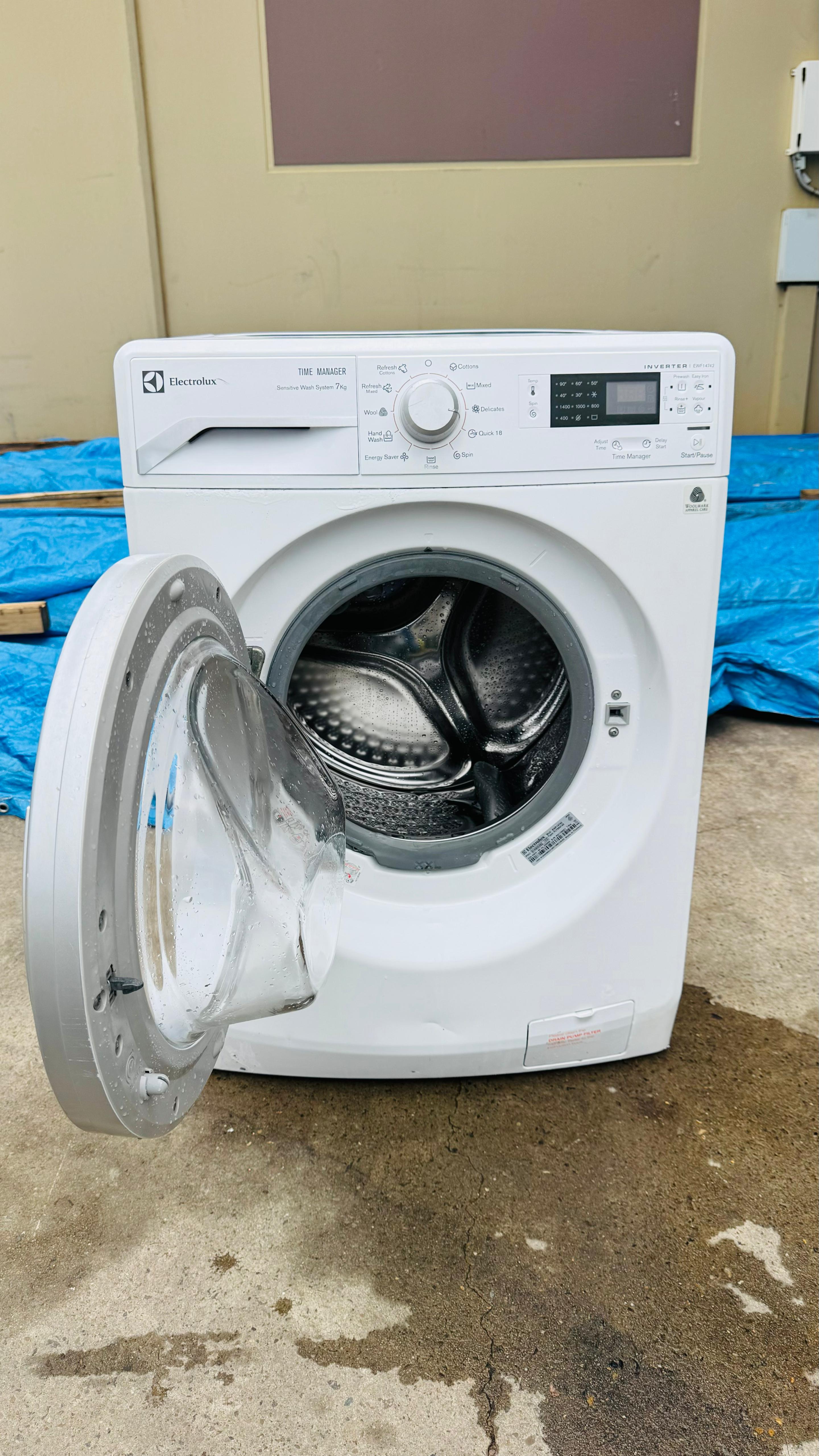 ELECTROLUX 7KGS FRONT LOADER WASHING MACHINE