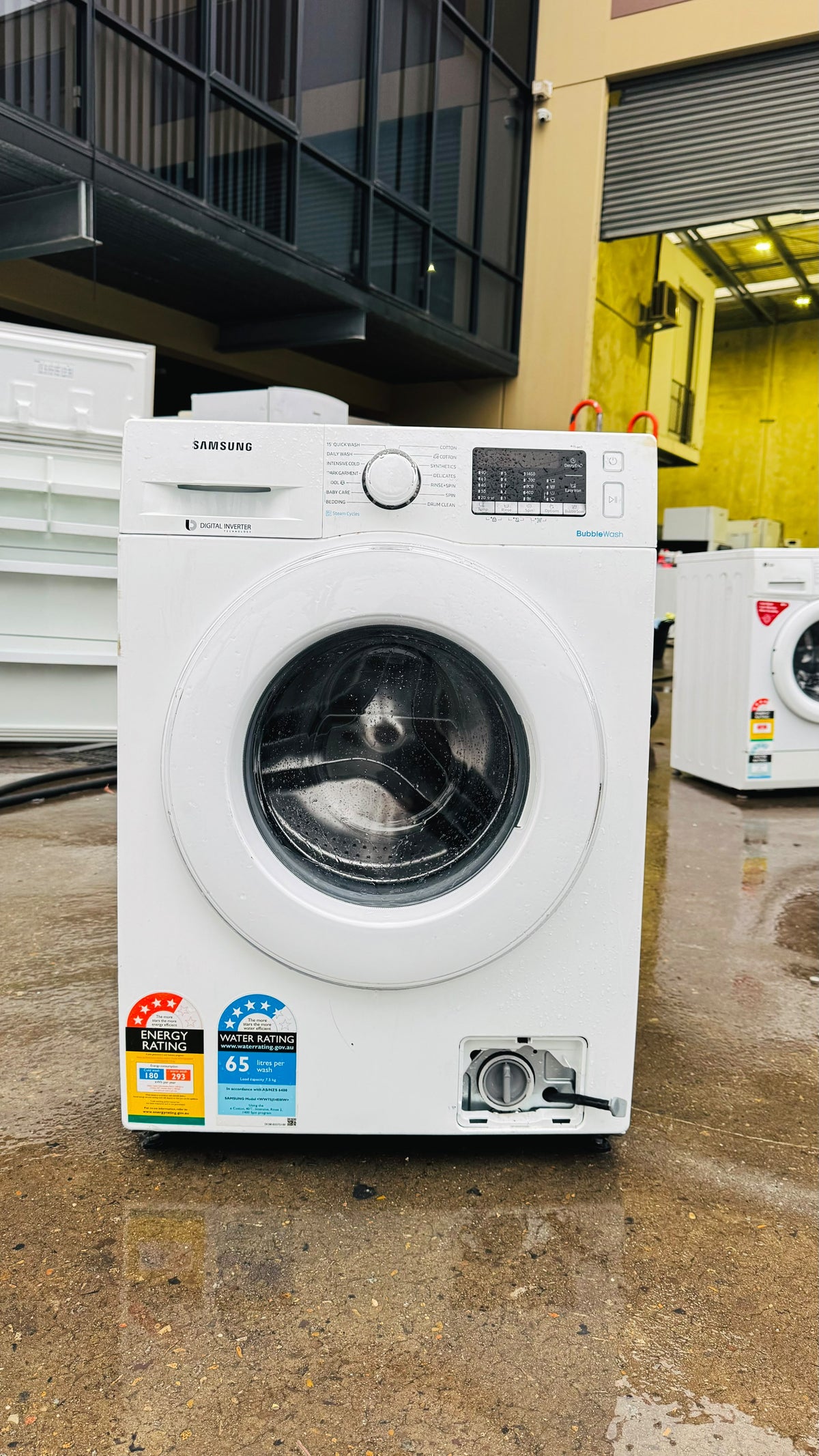 SAMSUNG 7.5KGS FRONT LOADER WASHING MACHINE