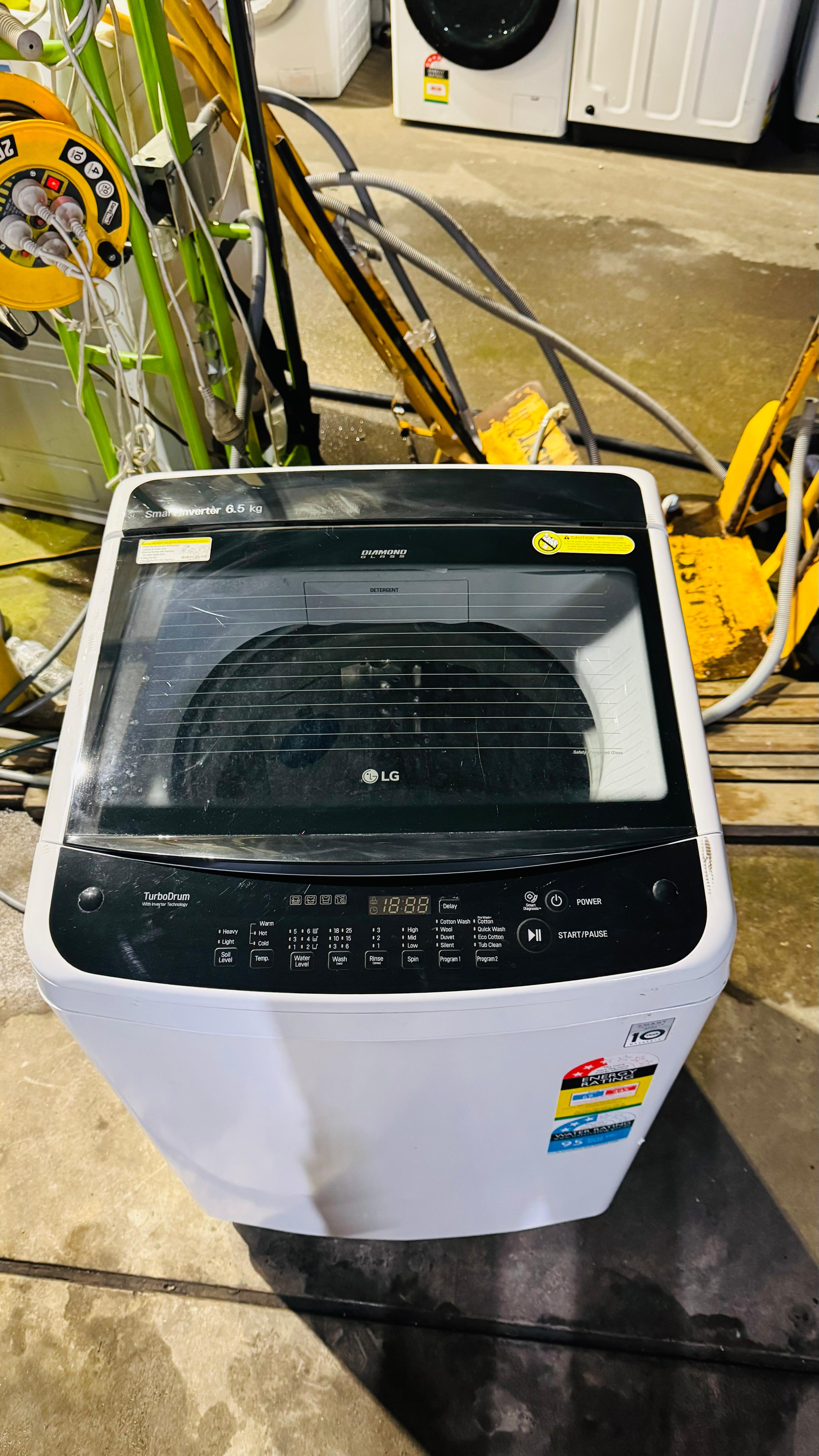 LG 6.5 KGS TOP LOADER WASHING MACHINE