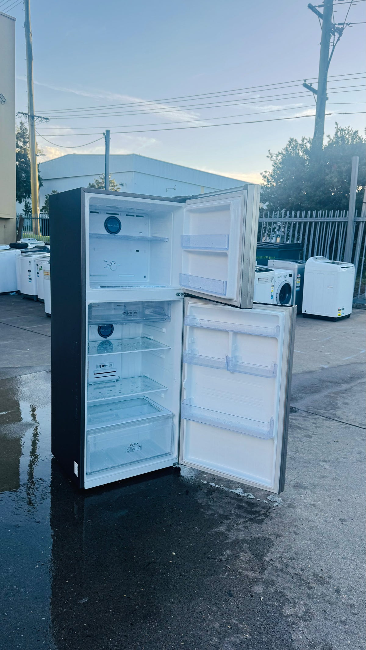 SAMSUNG 400 LITRES FRIDGE FREEZER