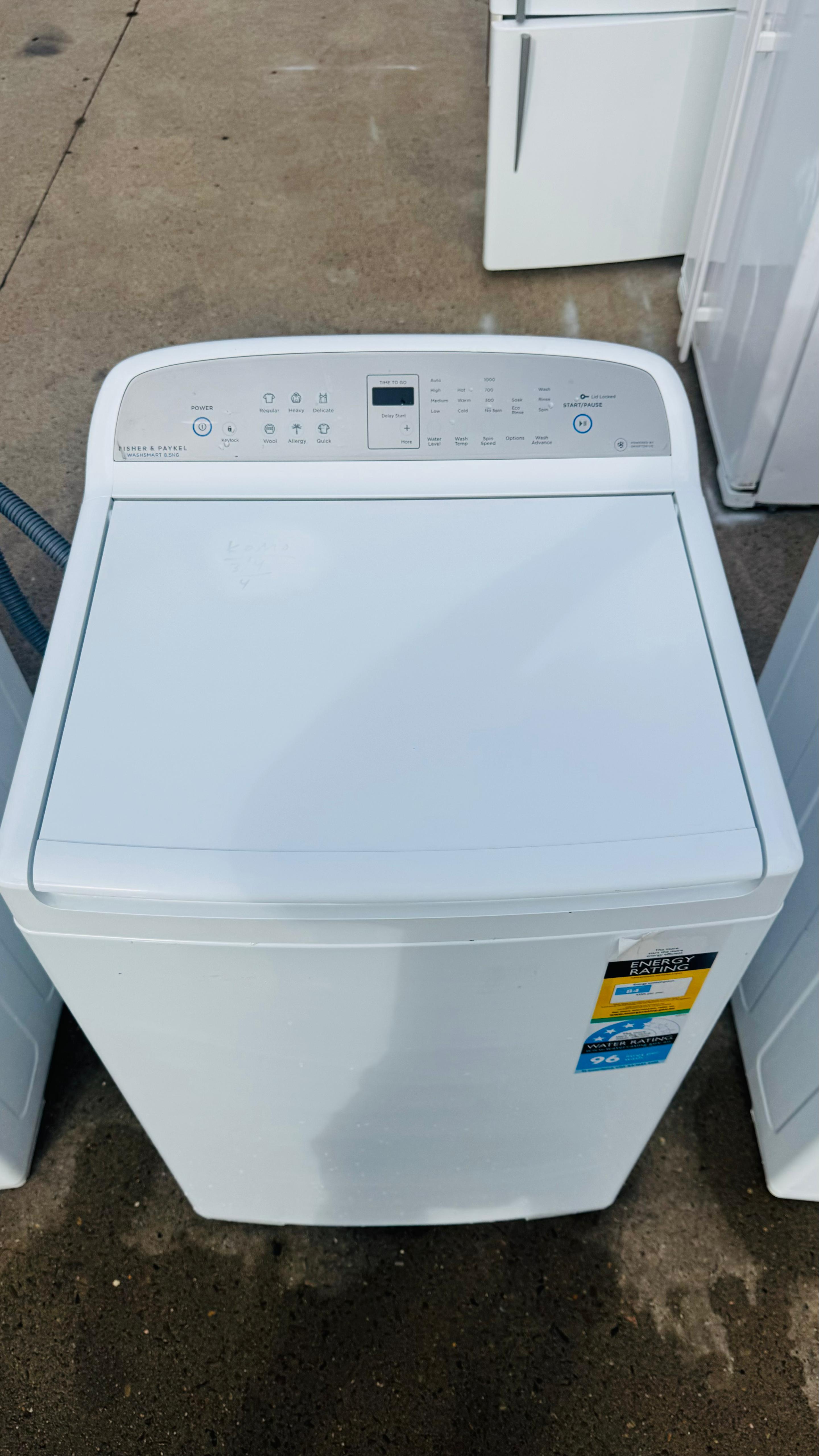 FISHER AND PAYKEL 8.5KGS TOP LOADER WASHING MACHINE