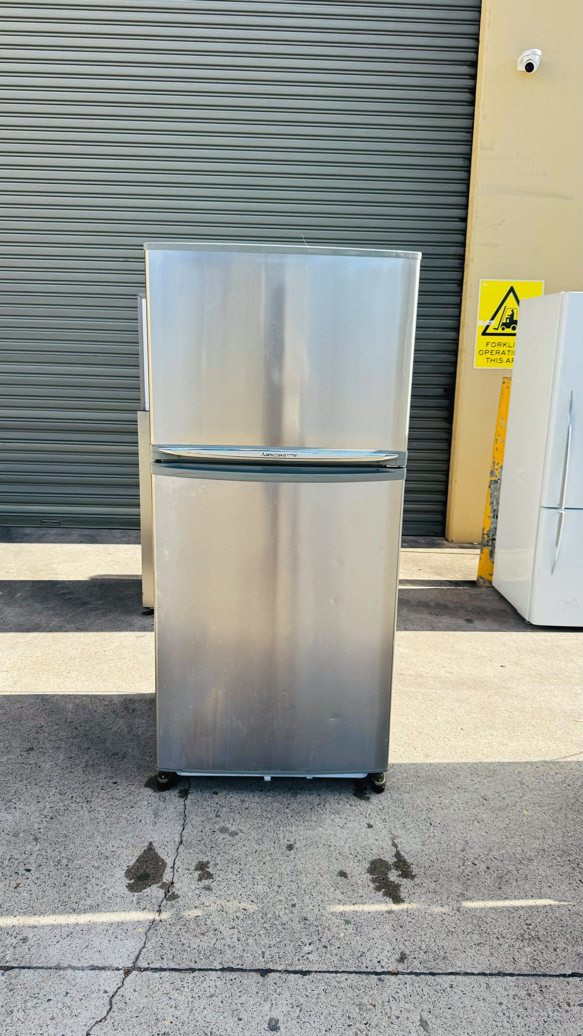 MITSUBUSHI 508 LITRES FRIDGE FREEZER