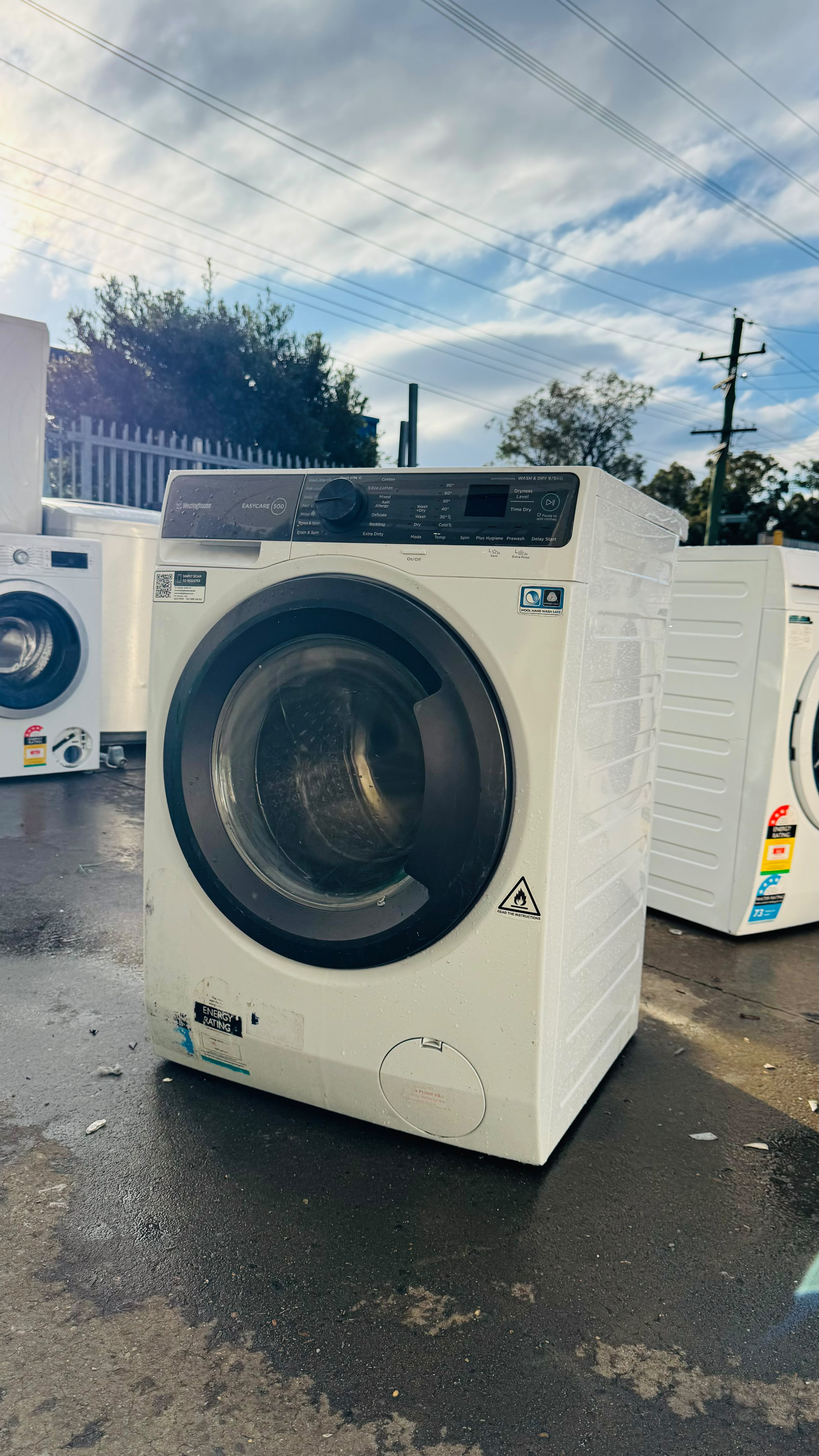 ELECTROLUX 9KGS FRONT LOADER WASHING MACHINE