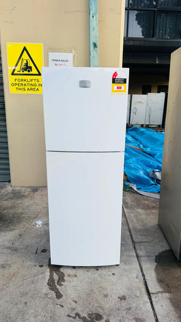 KELVINATOR 245 LITRES FRIDGE FREEZER