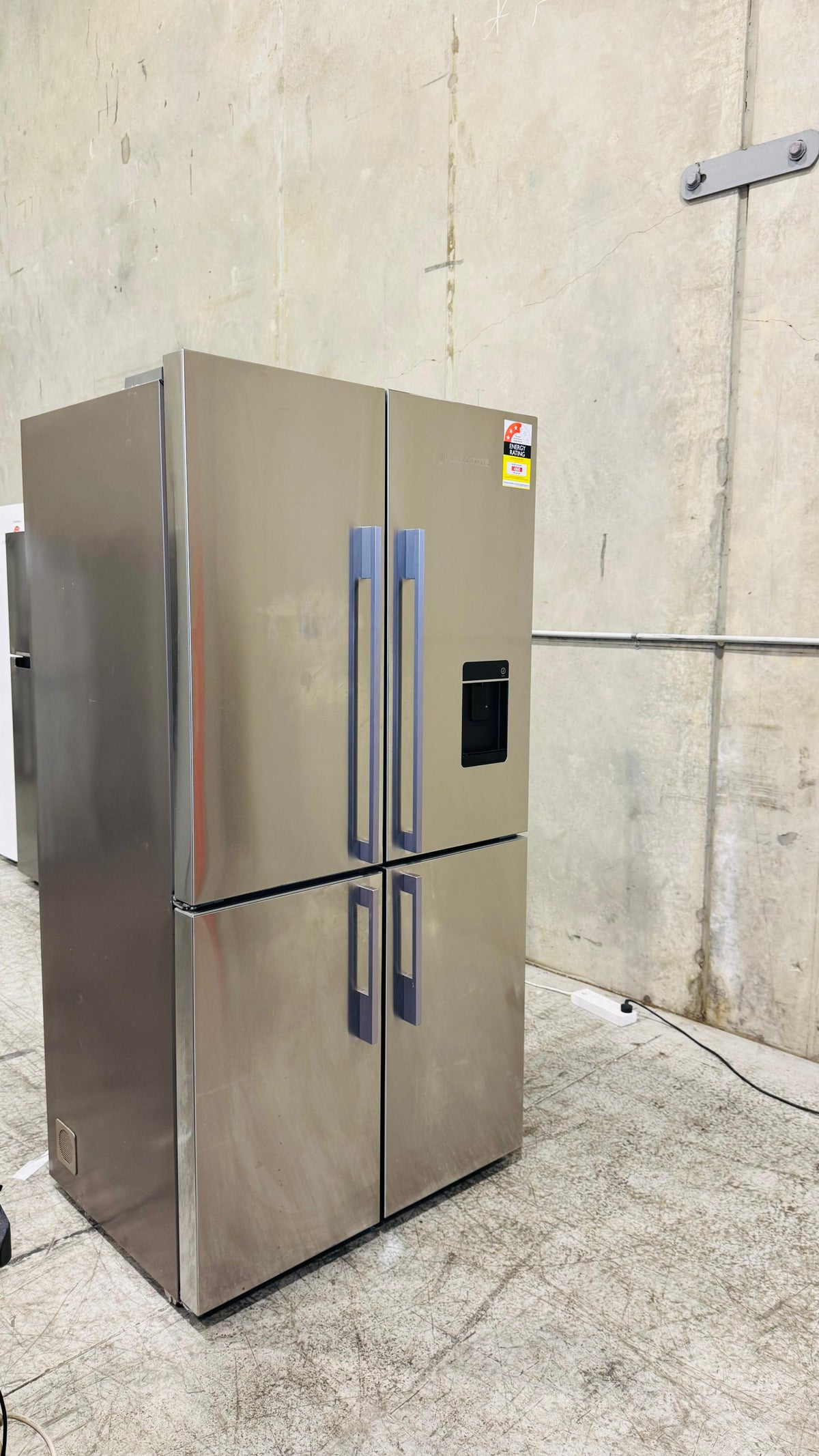 FISHER AND PAYKEL 605 LITRES QUAD DOOR FRIDGE FREEZER