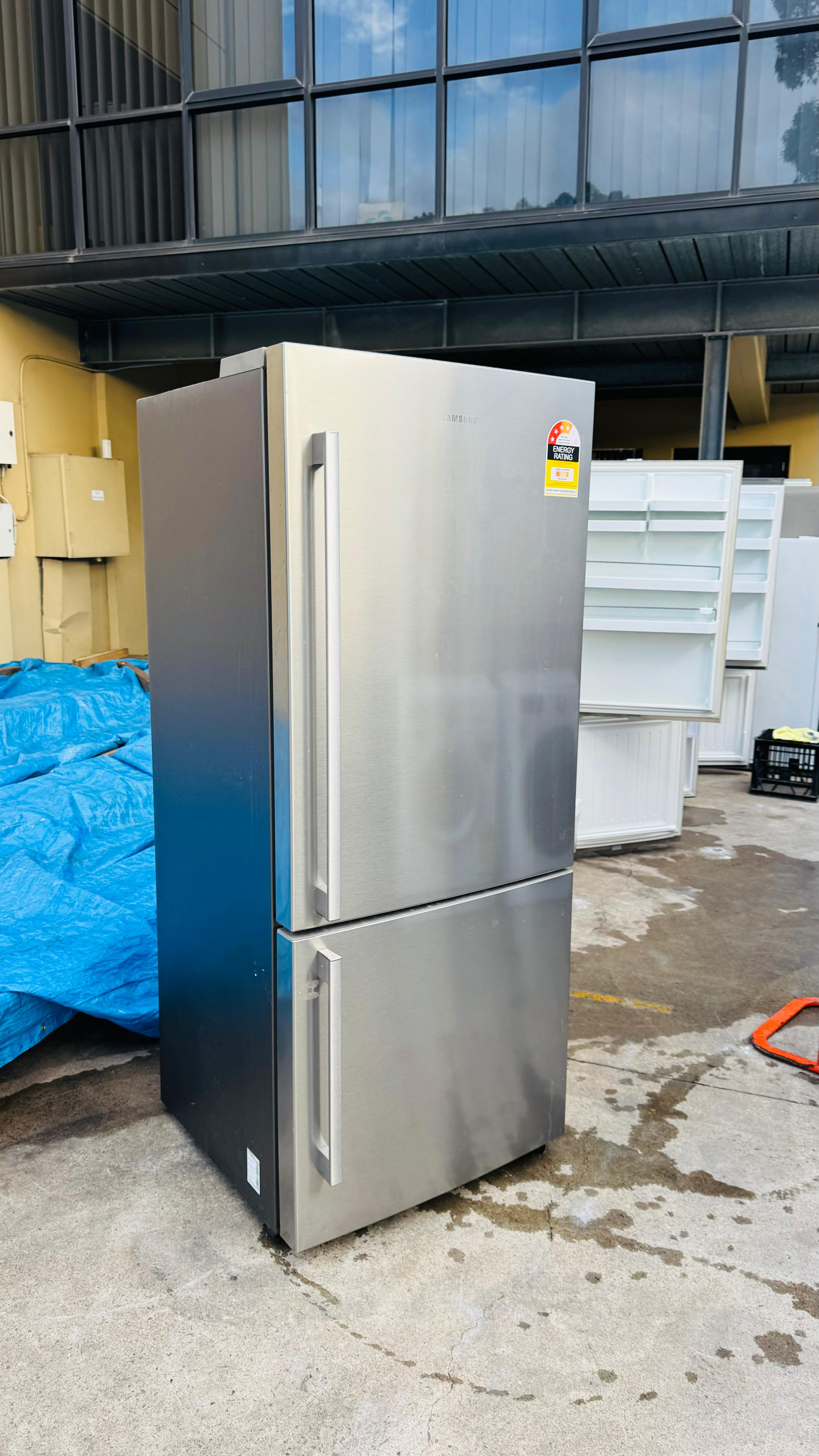 SAMSUNG 458 LITRES FRIDGE FREEZER