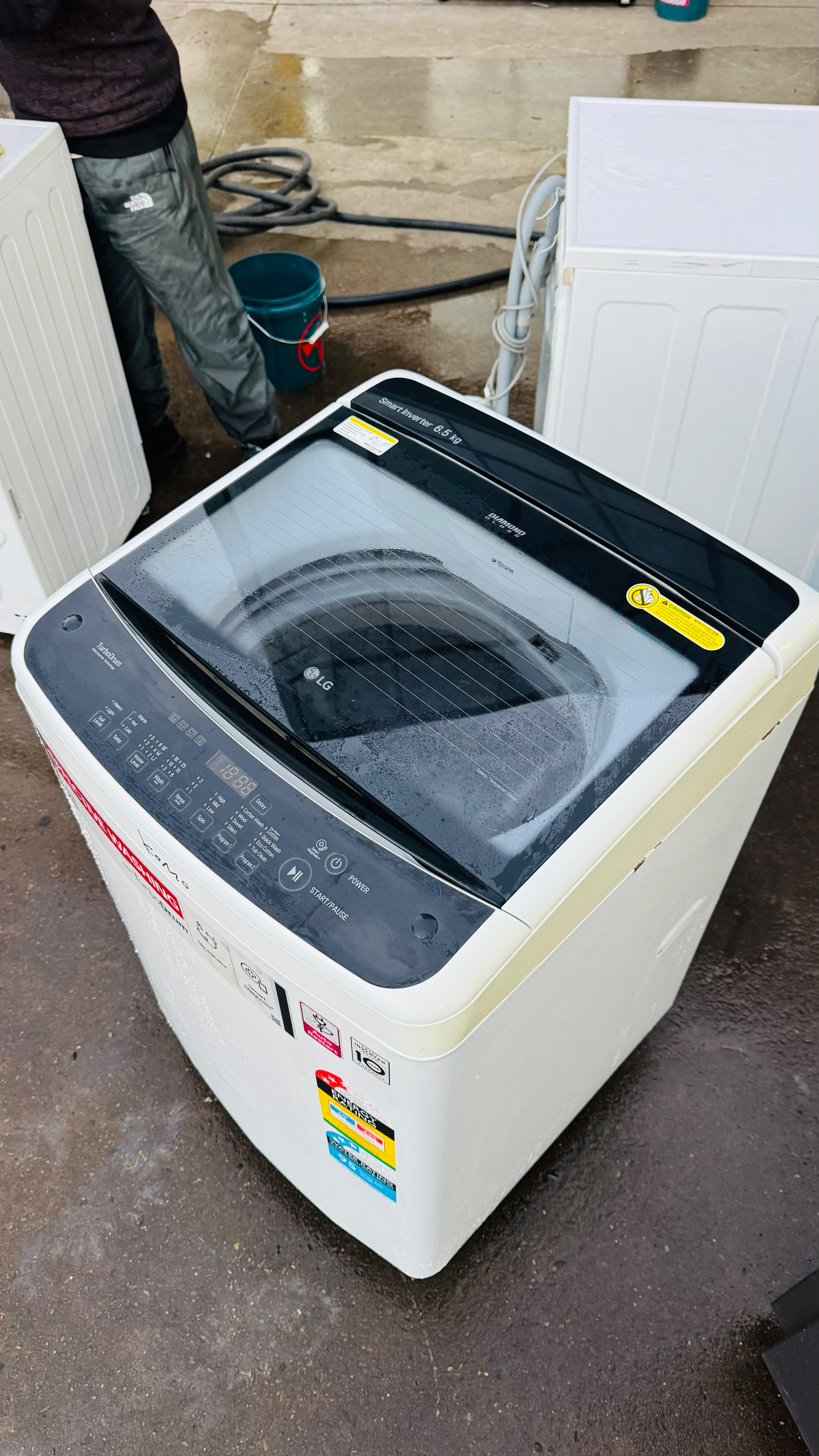 LG 6.5KGS TOP LOADER WASHING MACHINE