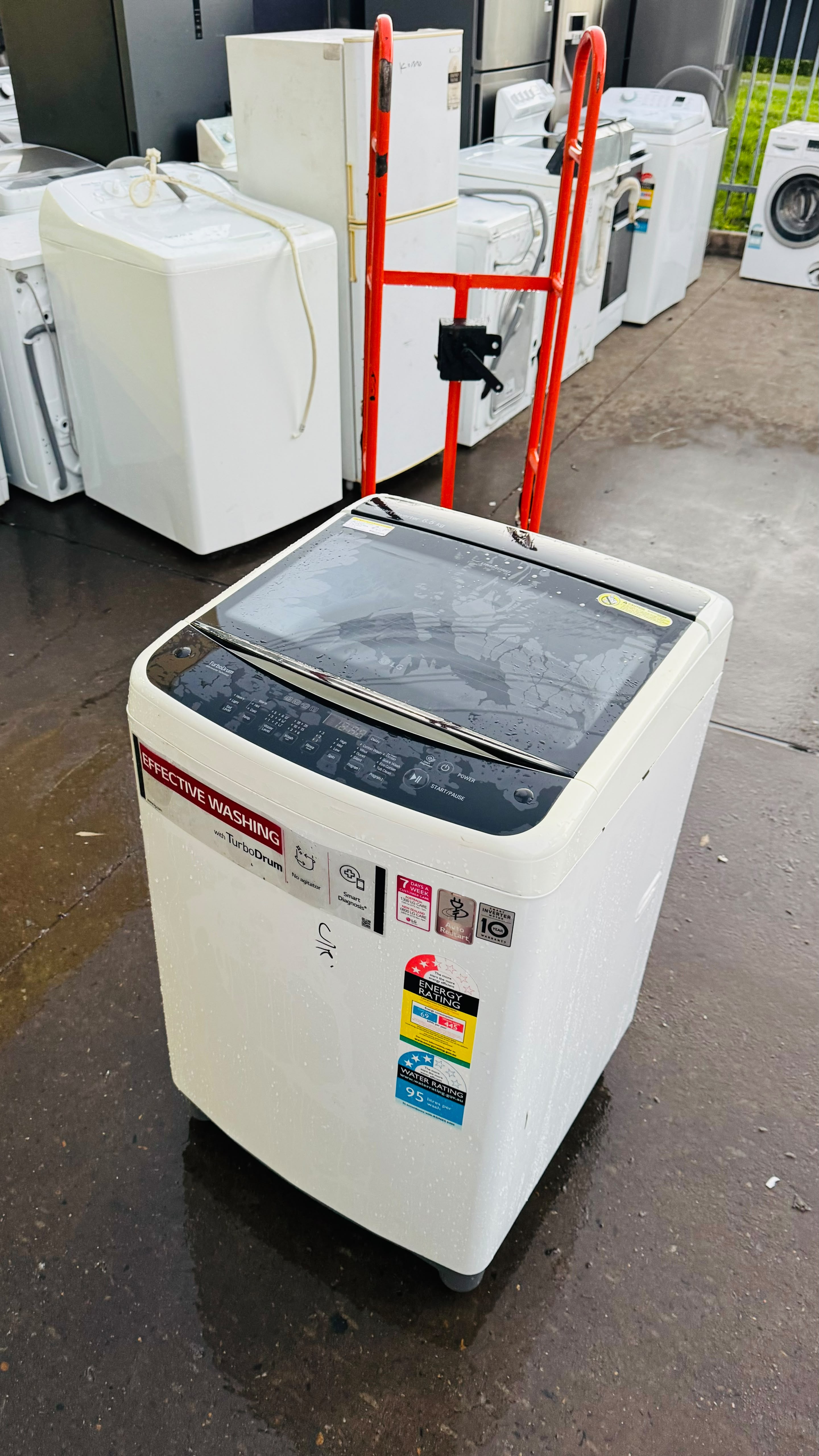 LG 6.5KGS TOP LOADER WASHING MACHINE